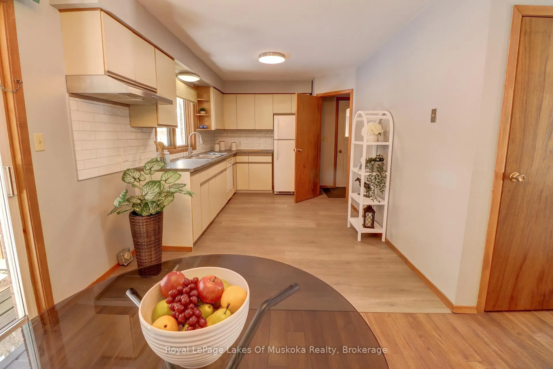 Photo 8 of 2 Quirt Crescent, Sundridge — HOMEH