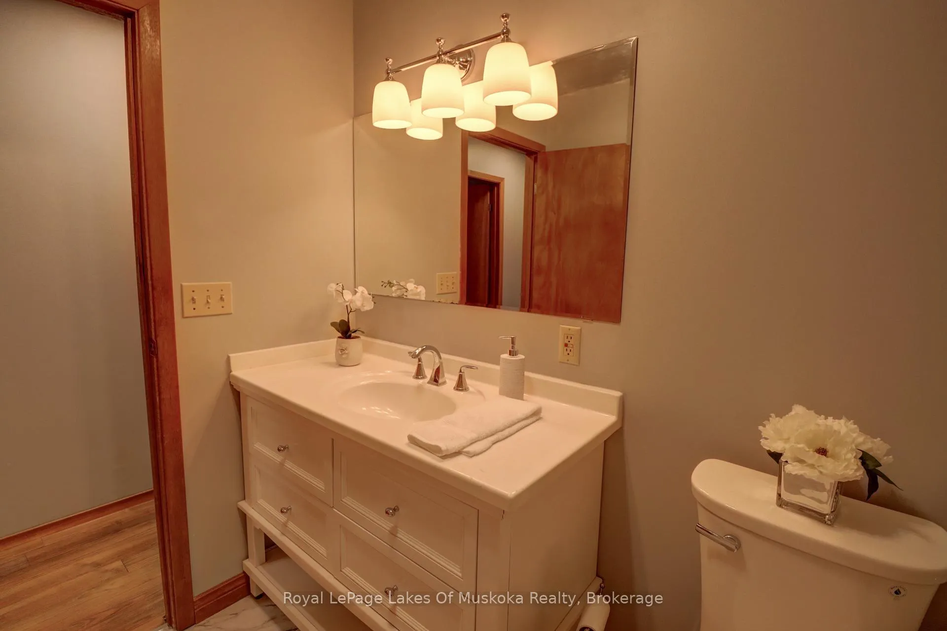Photo 12 of 2 Quirt Crescent, Sundridge — HOMEH