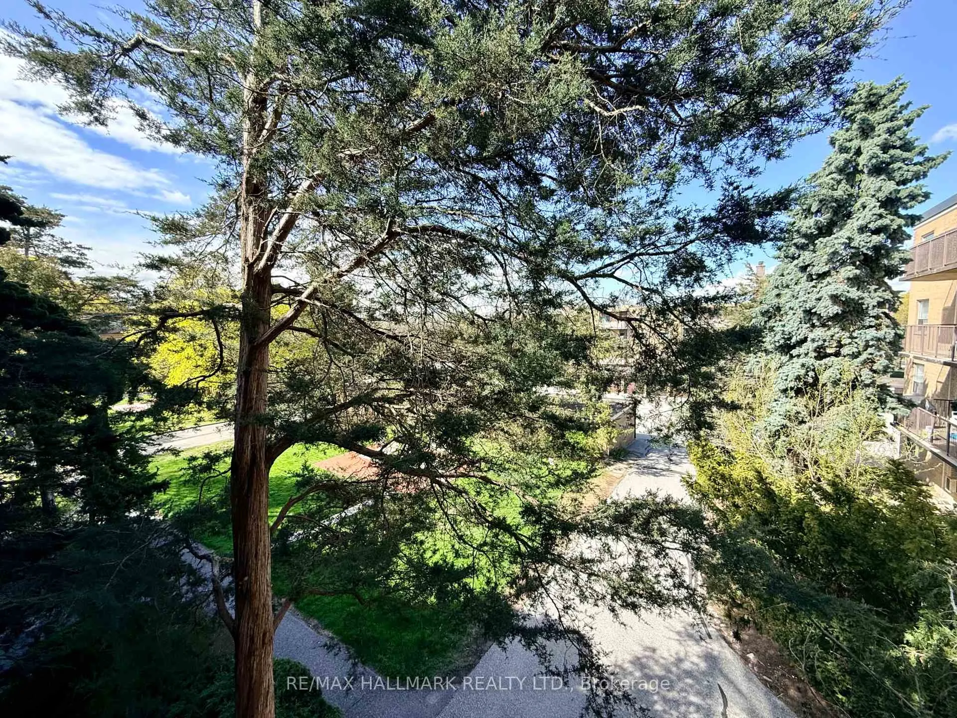 Photo 15 of Unit 301, 30 Upper Canada Drive, North York, St. Andrew-Windfields — HOMEH