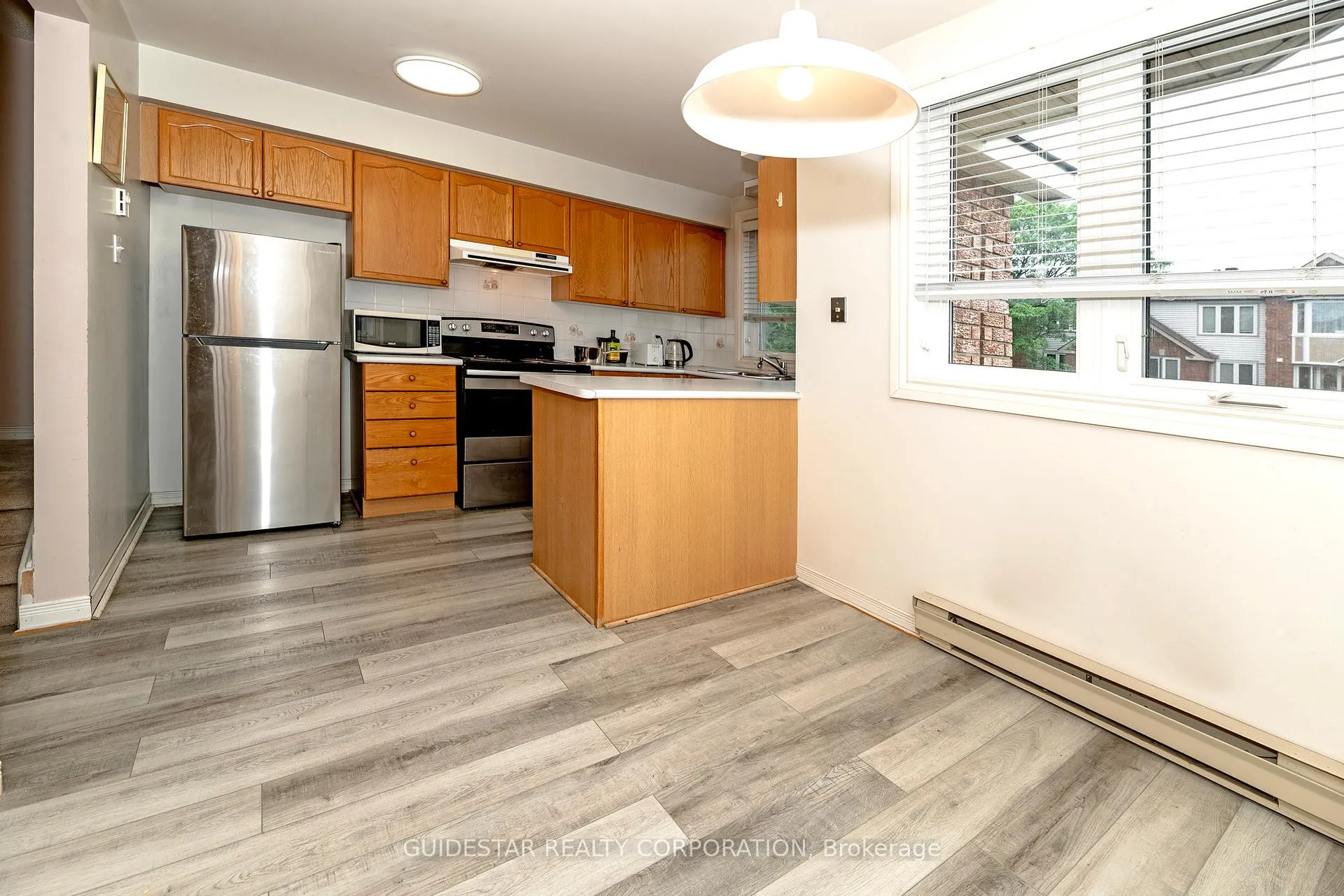 Photo 7 of 288 Briston Private, Ottawa, Hunt Club Park — HOMEH