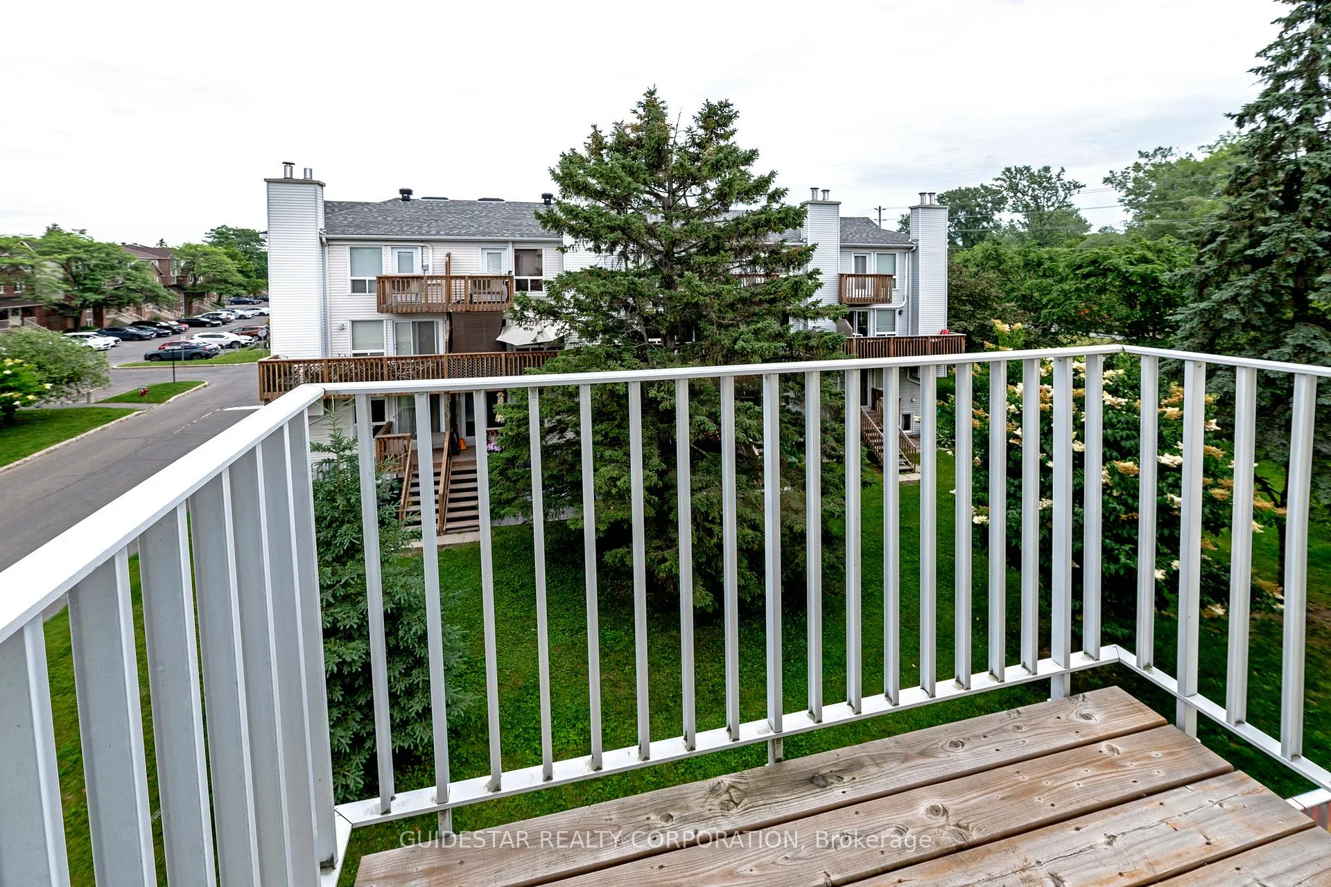 Photo 18 of 288 Briston Private, Ottawa, Hunt Club Park — HOMEH