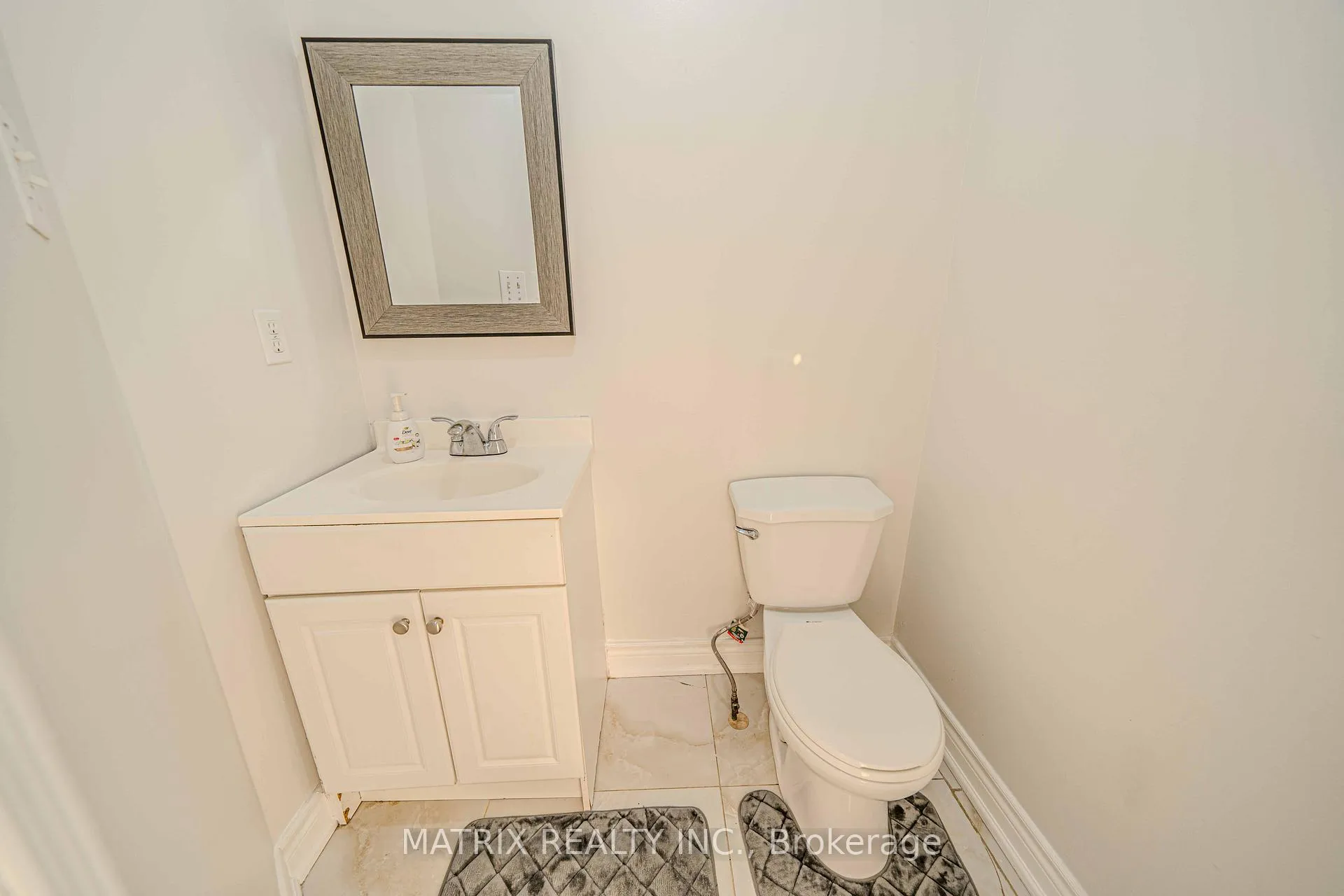 Photo 12 of 1 Apollo Road, Markham, Middlefield — HOMEH