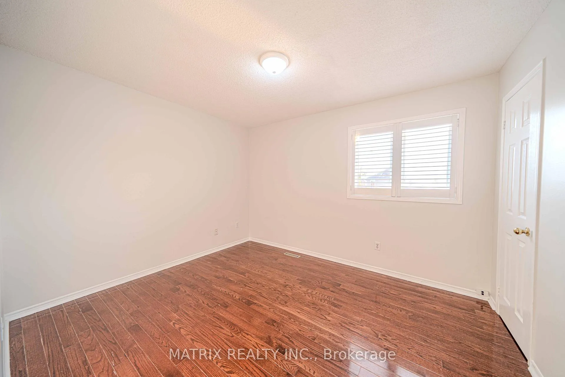 Photo 20 of 1 Apollo Road, Markham, Middlefield — HOMEH