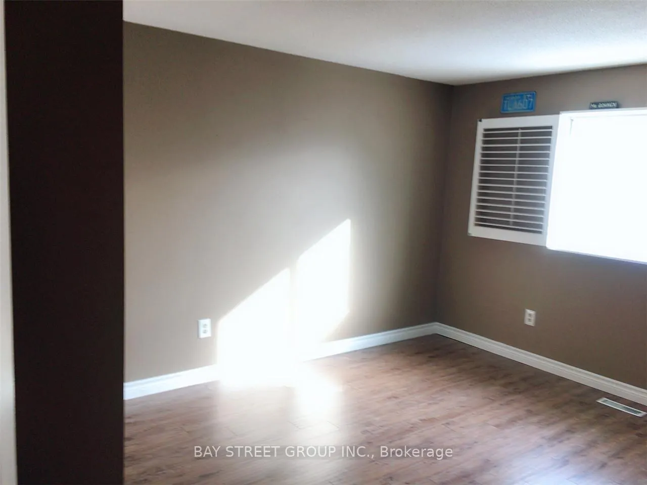 Photo 12 of 331 Green Lane, Markham, Thornlea — HOMEH