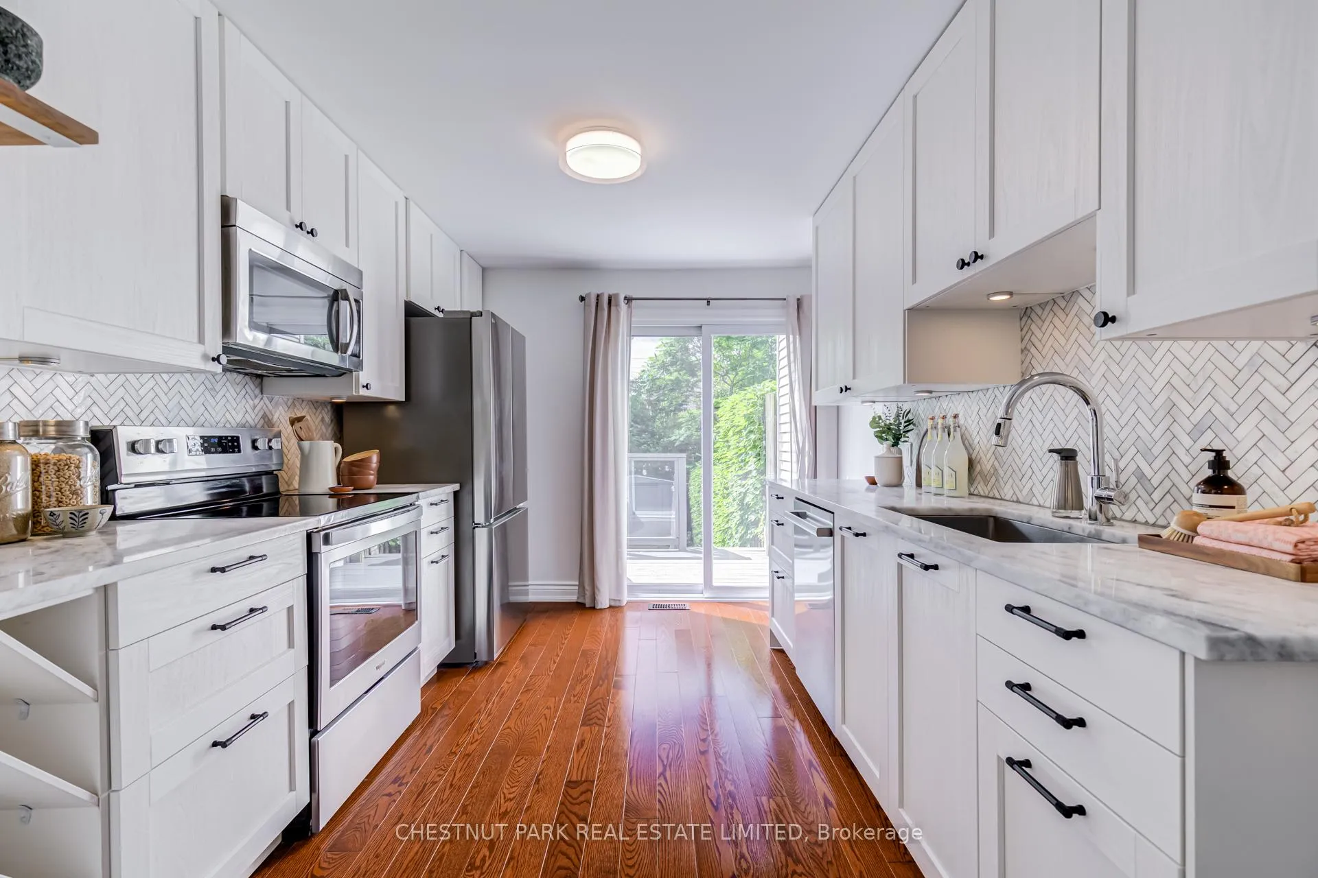 Photo 11 of 89 Frater Avenue, Toronto, Danforth Village-East York — HOMEH