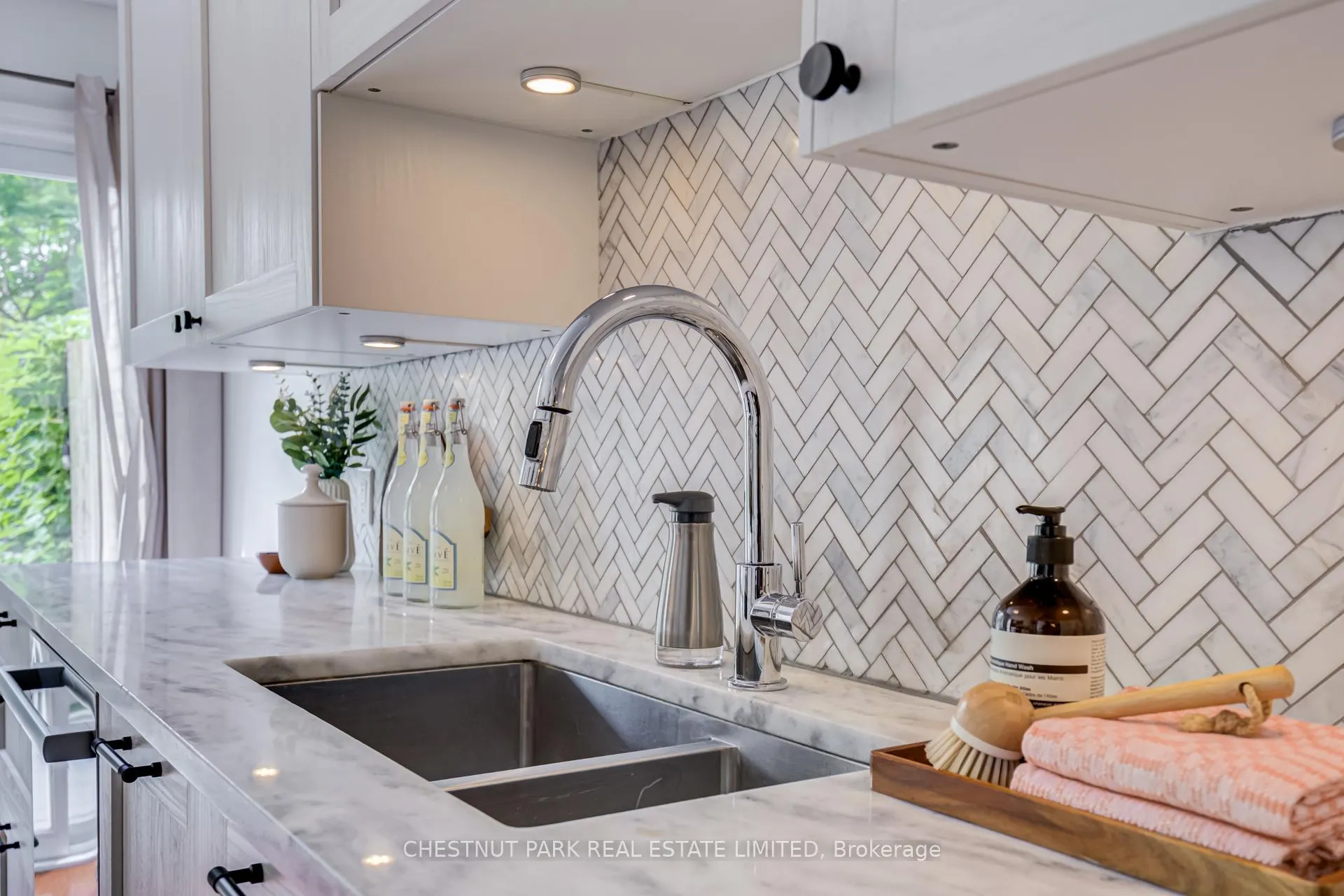Photo 14 of 89 Frater Avenue, Toronto, Danforth Village-East York — HOMEH