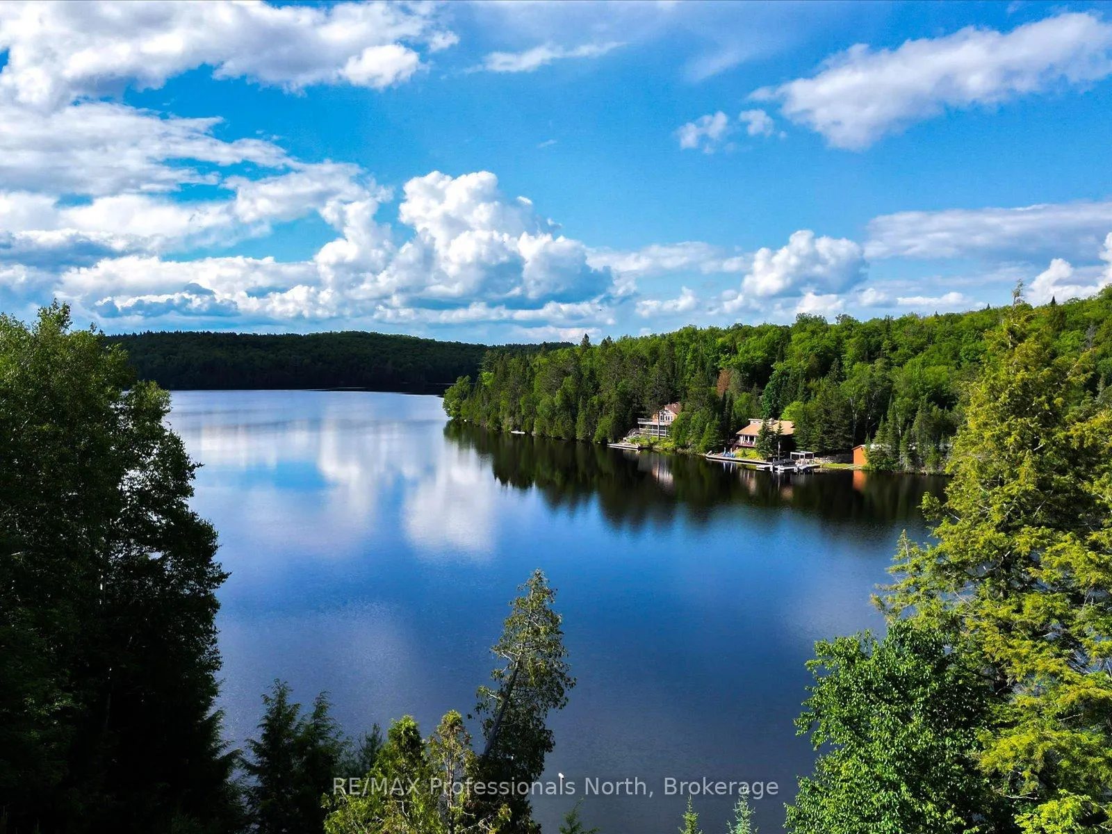 Photo 4 of 84 Lakeside Lane, South Algonquin — HOMEH
