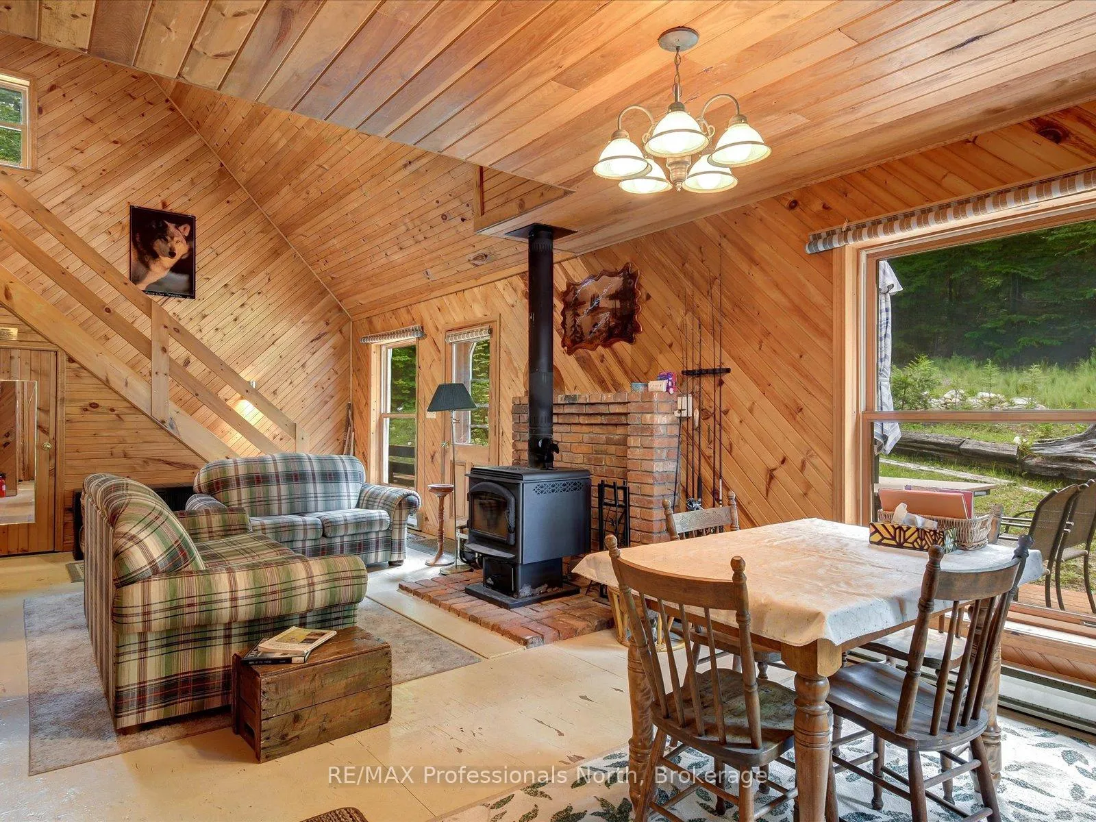 Photo 6 of 84 Lakeside Lane, South Algonquin — HOMEH