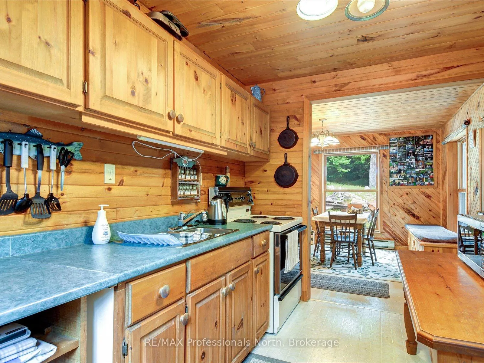 Photo 14 of 84 Lakeside Lane, South Algonquin — HOMEH
