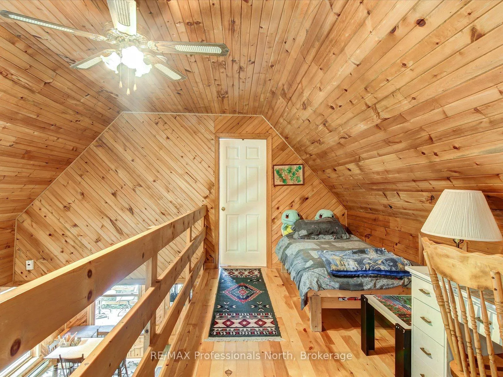 Photo 15 of 84 Lakeside Lane, South Algonquin — HOMEH