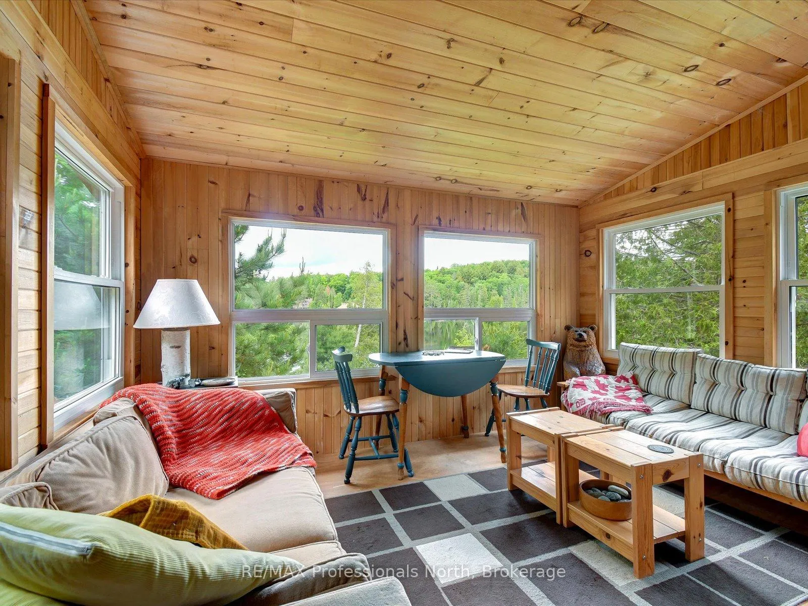 Photo 25 of 84 Lakeside Lane, South Algonquin — HOMEH
