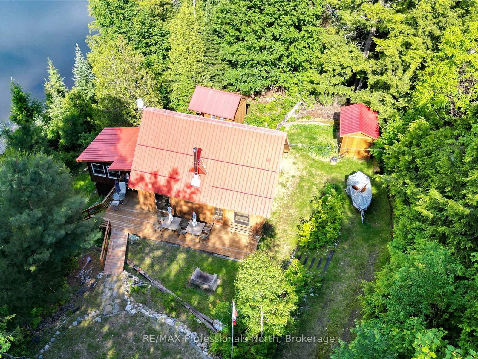 Photo 35 of 84 Lakeside Lane, South Algonquin — HOMEH