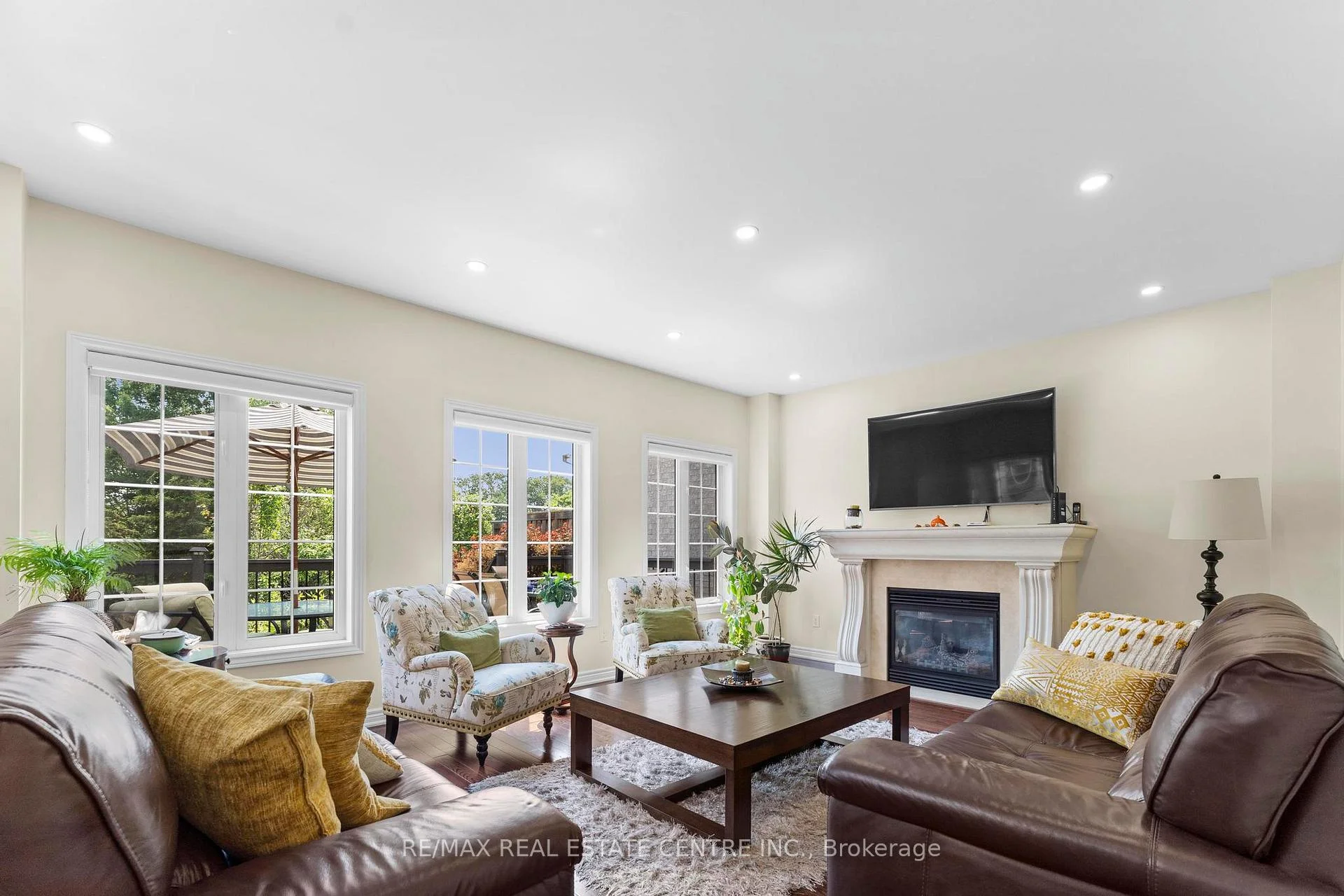 Photo 15 of 2454 Springforest Drive, Oakville, Bronte Creek — HOMEH