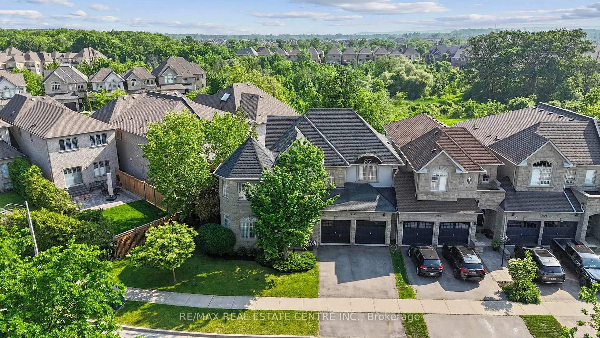 Photo 58 of 2454 Springforest Drive, Oakville, Bronte Creek — HOMEH