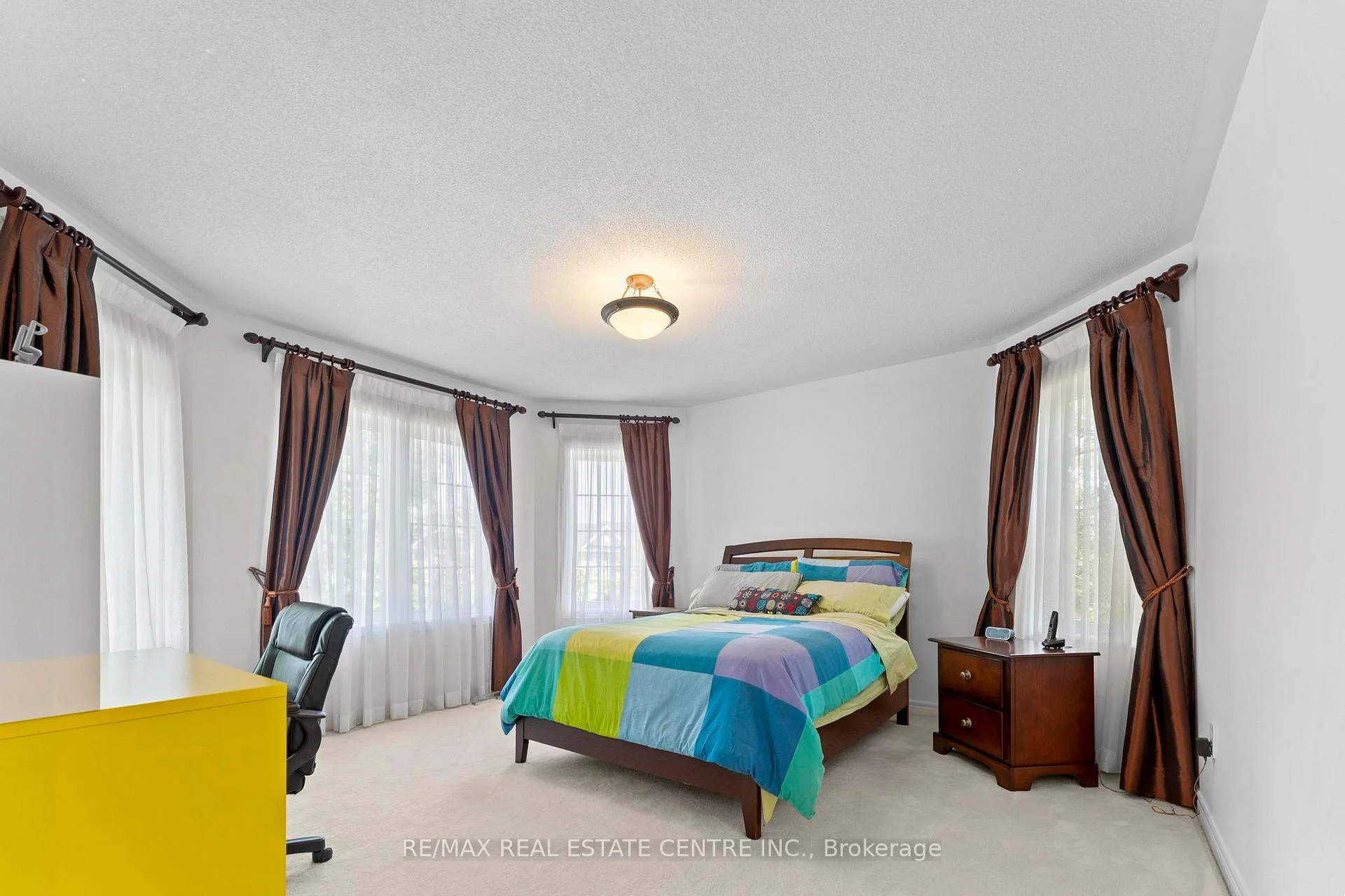 Photo 81 of 2454 Springforest Drive, Oakville, Bronte Creek — HOMEH