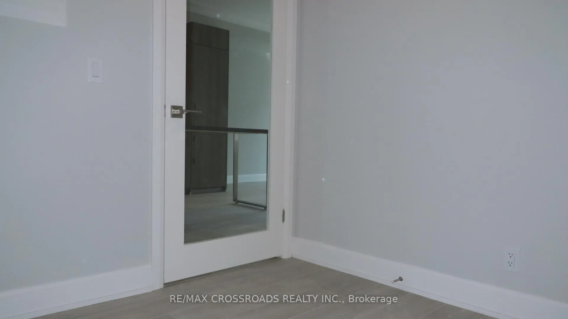 Photo 13 of Unit 610, 18 Water Walk Drive, Markham, Unionville — HOMEH