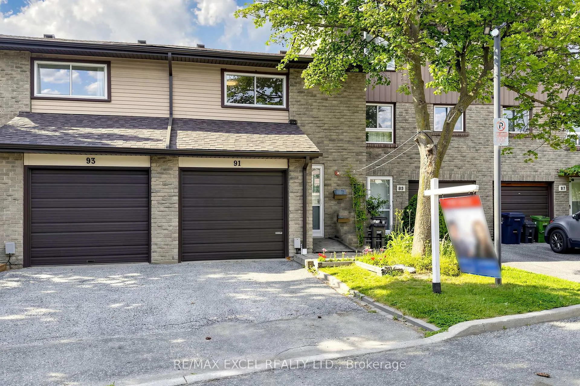 Photo 3 of Unit 91, 1131 Sandhurst Circle, Scarborough, Agincourt North — HOMEH