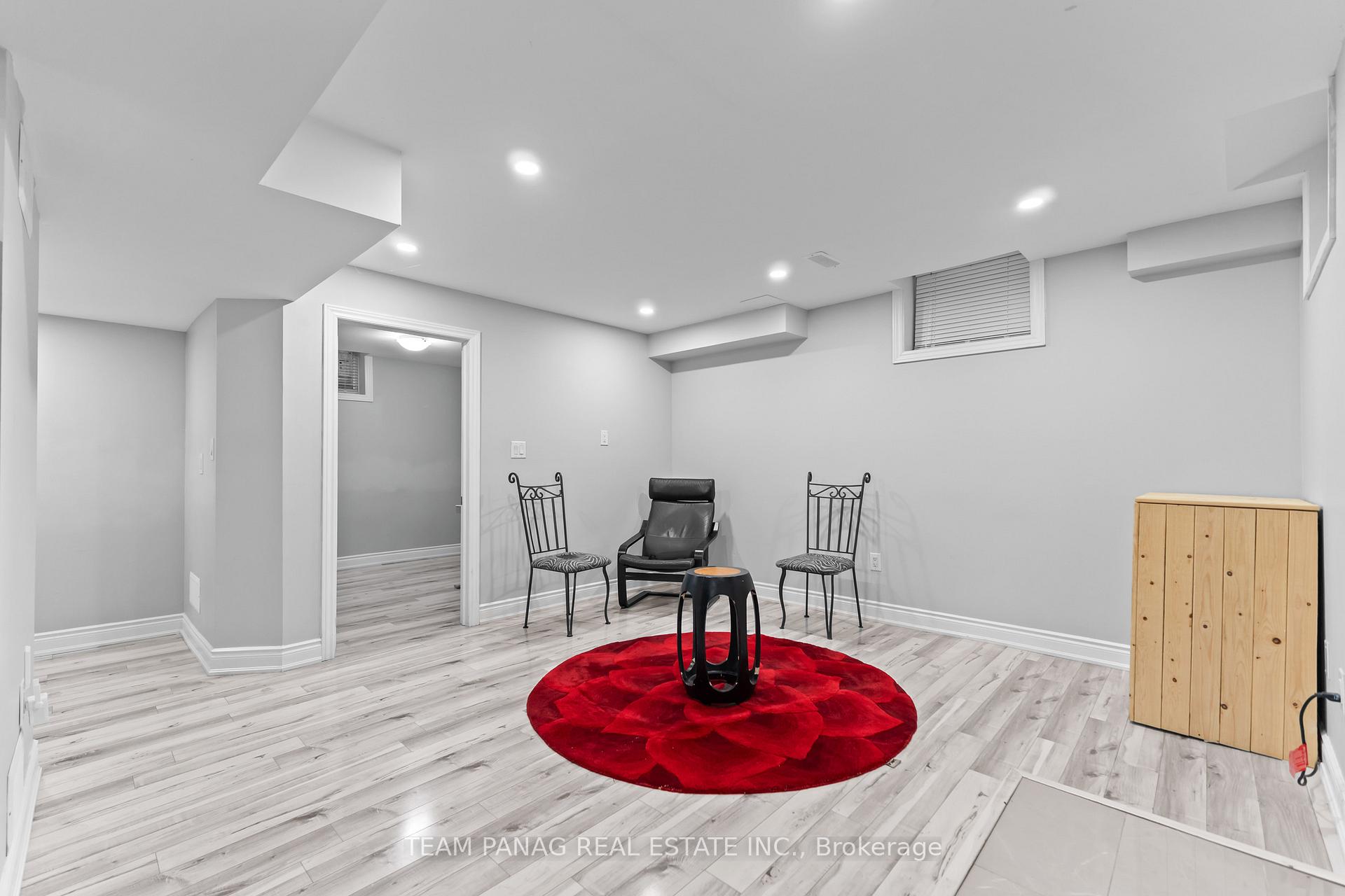 Photo 31 of 22 Cedarsprings Way, Brampton, Sandringham-Wellington — HOMEH