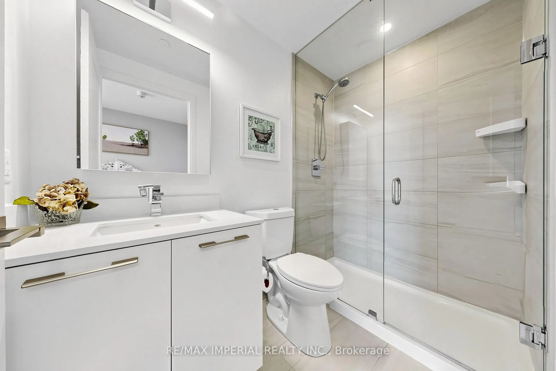 Photo 22 of Unit 910, 38 Water Walk Drive, Markham, Unionville — HOMEH
