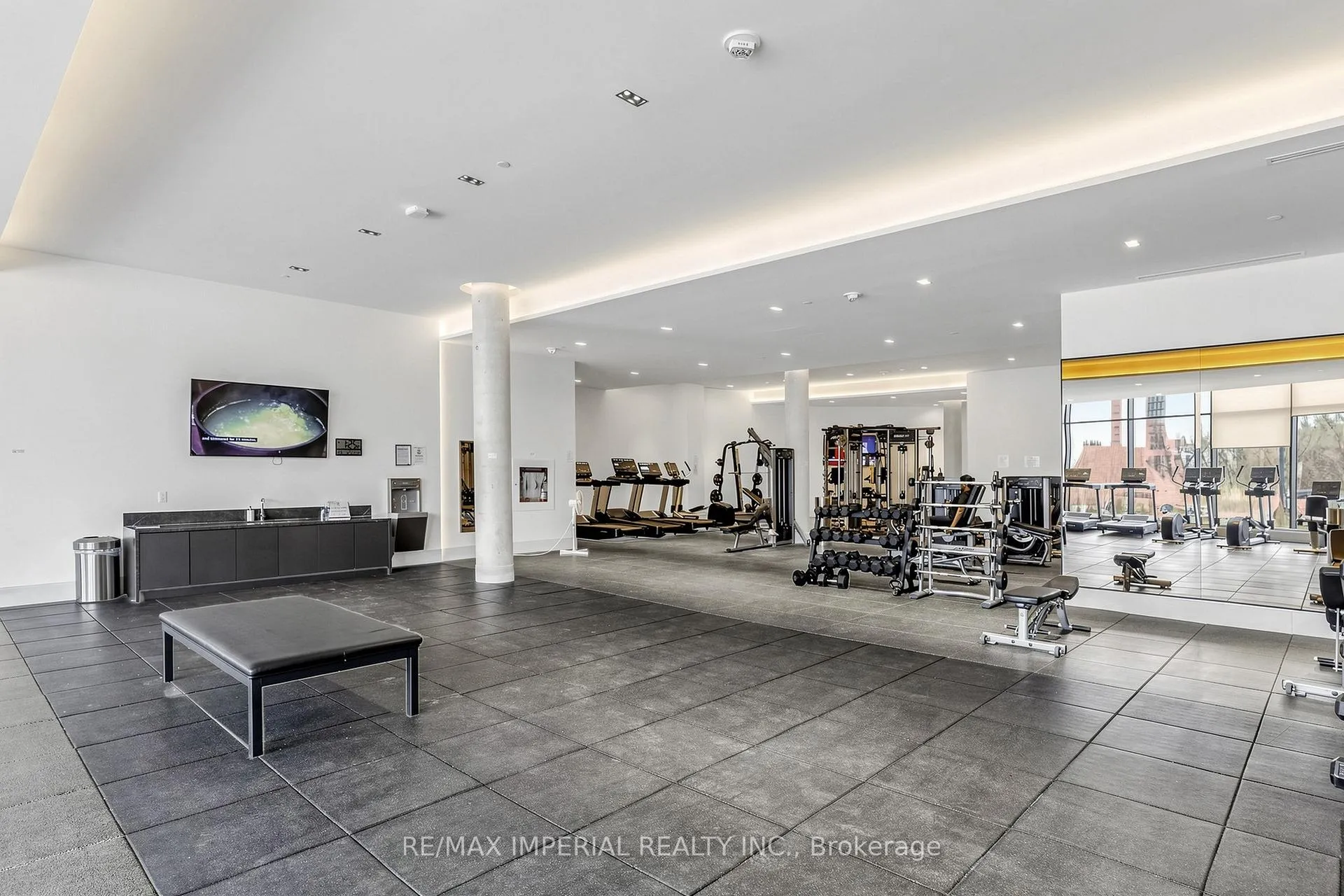 Photo 41 of Unit 910, 38 Water Walk Drive, Markham, Unionville — HOMEH