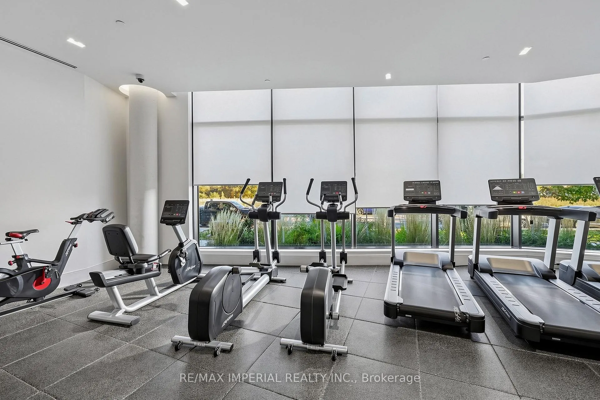 Photo 42 of Unit 910, 38 Water Walk Drive, Markham, Unionville — HOMEH