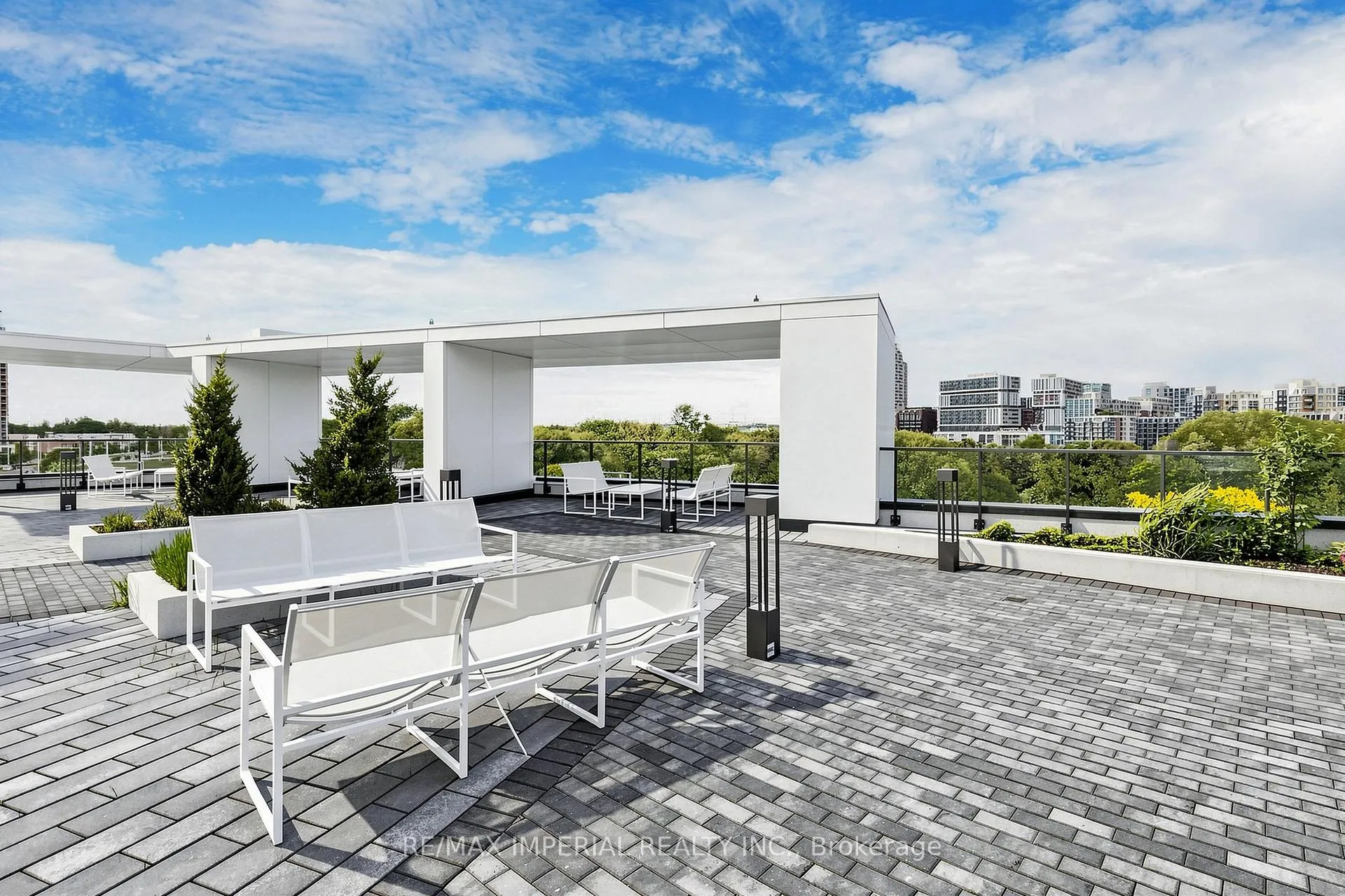 Photo 47 of Unit 910, 38 Water Walk Drive, Markham, Unionville — HOMEH