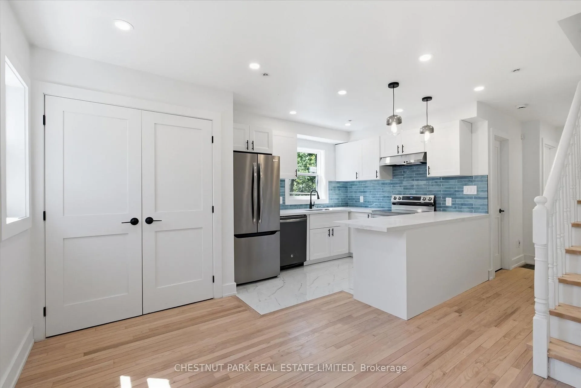 Photo 12 of 1 Agnes Lane, Toronto, Greenwood-Coxwell — HOMEH