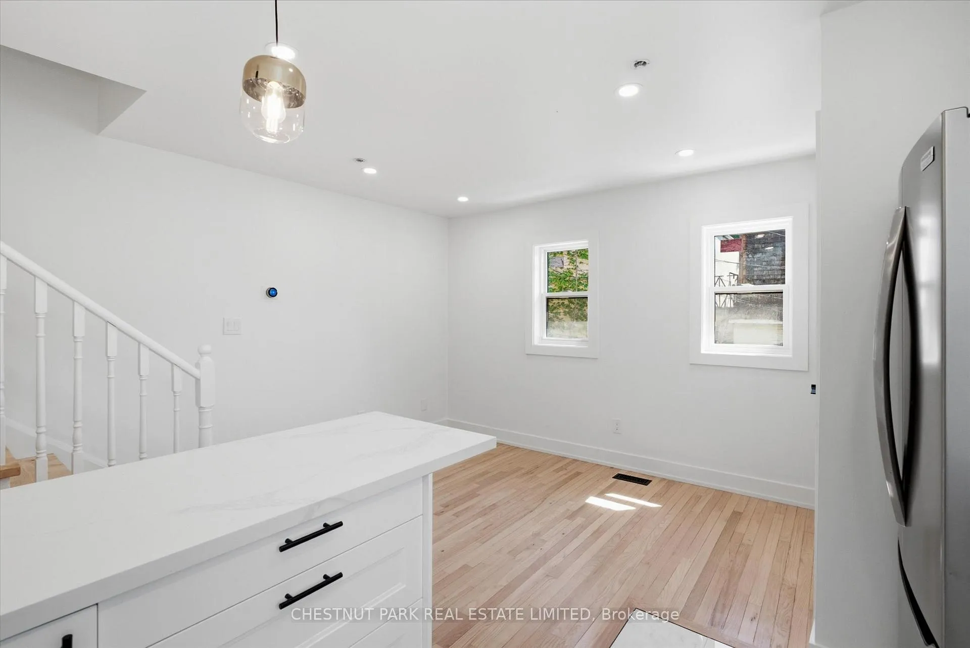 Photo 14 of 1 Agnes Lane, Toronto, Greenwood-Coxwell — HOMEH
