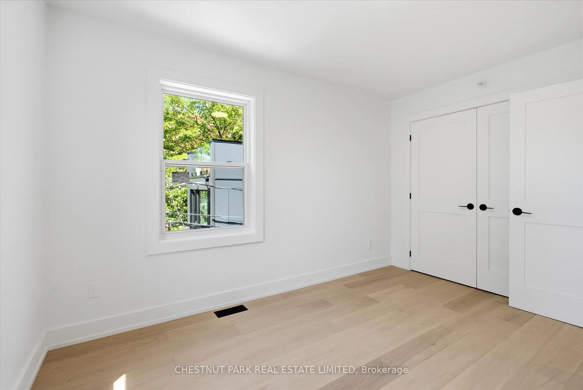 Photo 29 of 1 Agnes Lane, Toronto, Greenwood-Coxwell — HOMEH