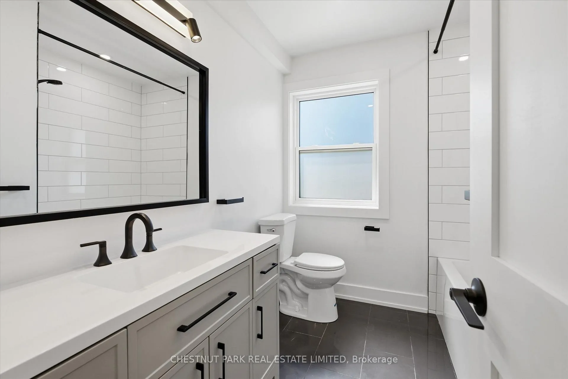 Photo 30 of 1 Agnes Lane, Toronto, Greenwood-Coxwell — HOMEH