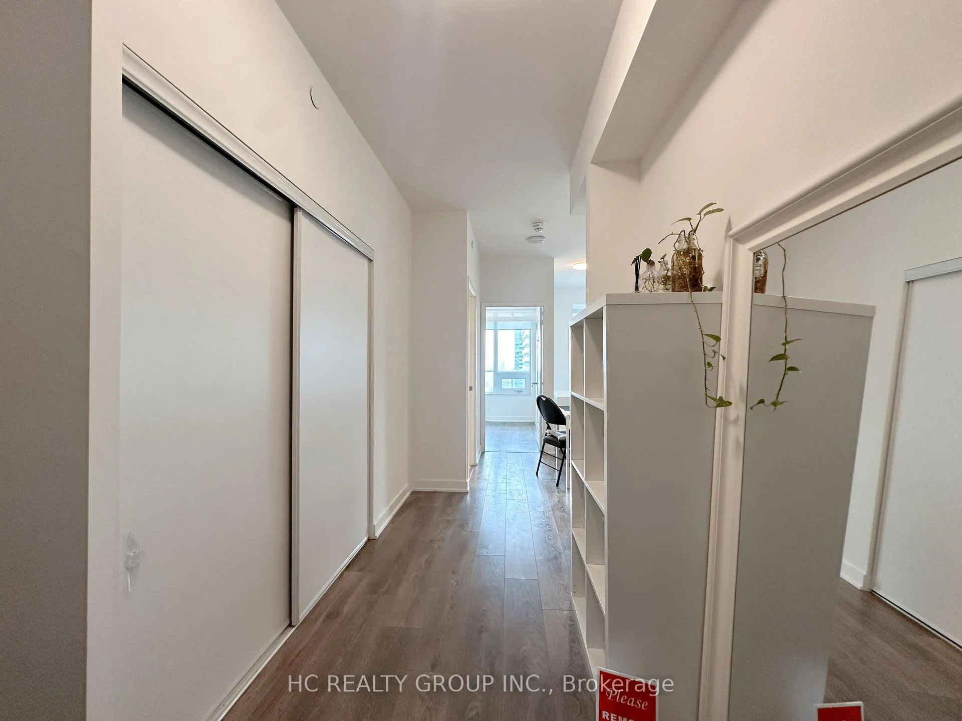 Photo 5 of Unit 2906, 195 Redpath Avenue, Toronto, Mount Pleasant West — HOMEH