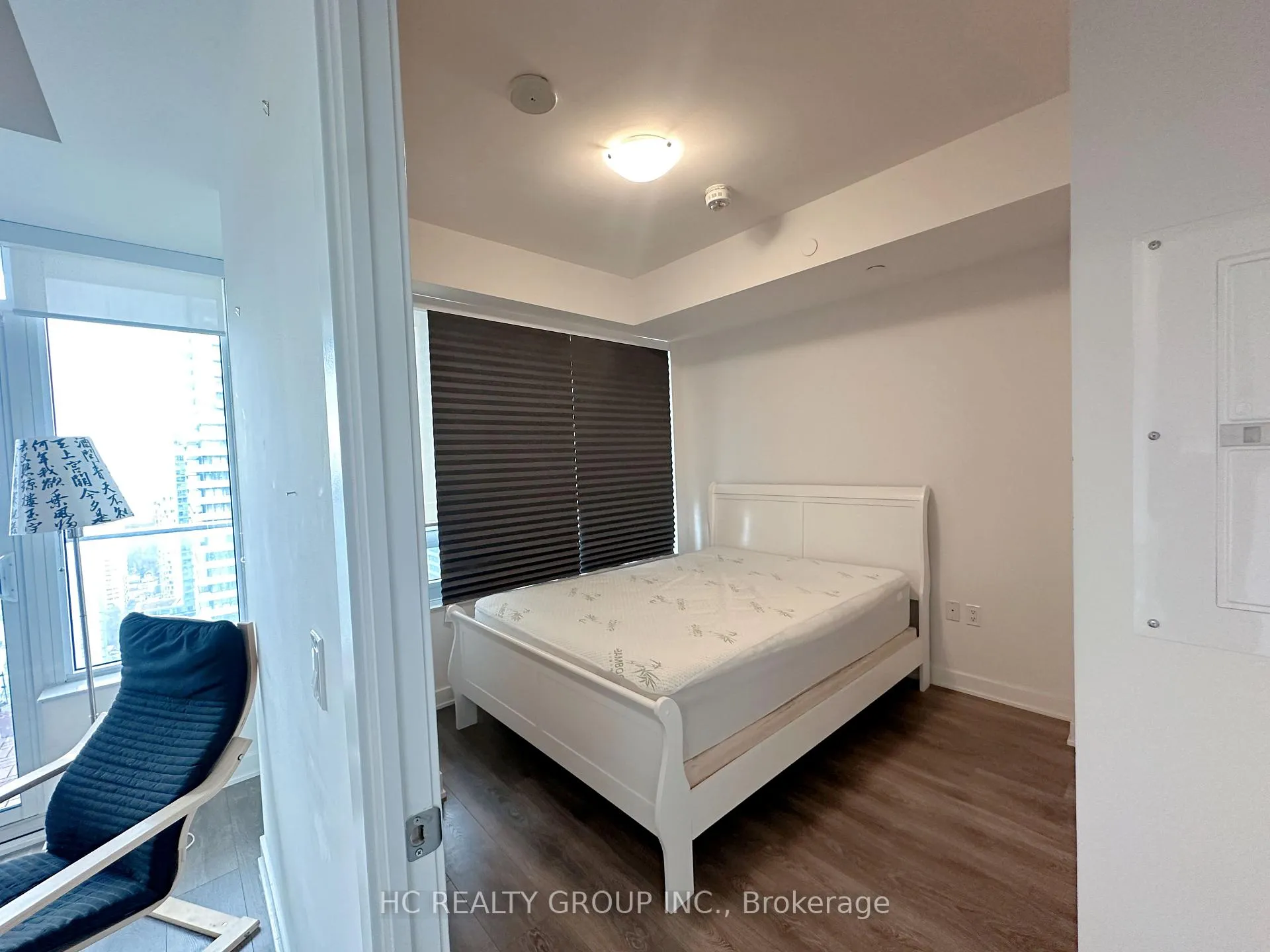 Photo 9 of Unit 2906, 195 Redpath Avenue, Toronto, Mount Pleasant West — HOMEH