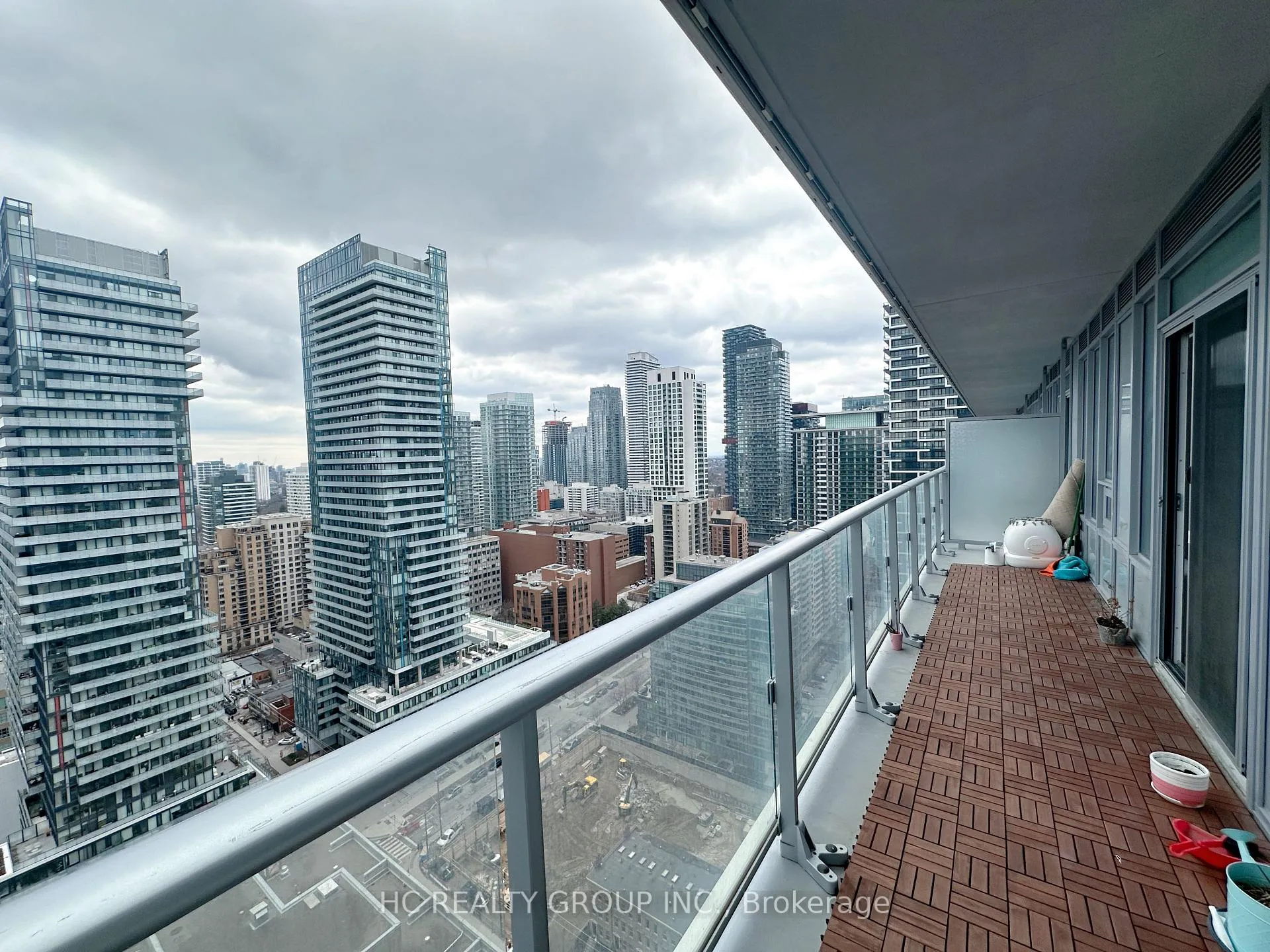 Photo 20 of Unit 2906, 195 Redpath Avenue, Toronto, Mount Pleasant West — HOMEH