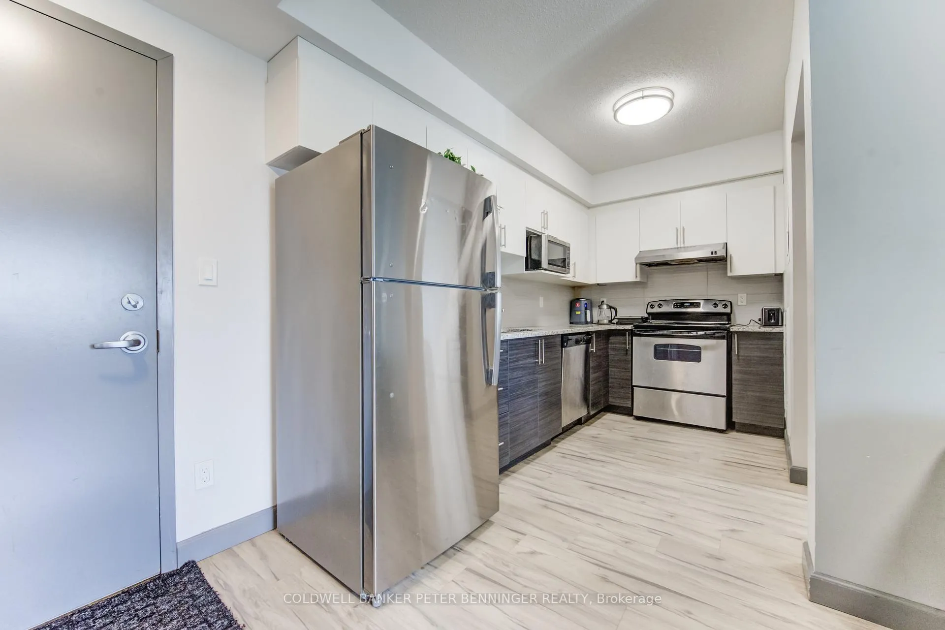 Photo 4 of Unit 1113, 258A Sunview Street, Waterloo, Beechwood/University — HOMEH