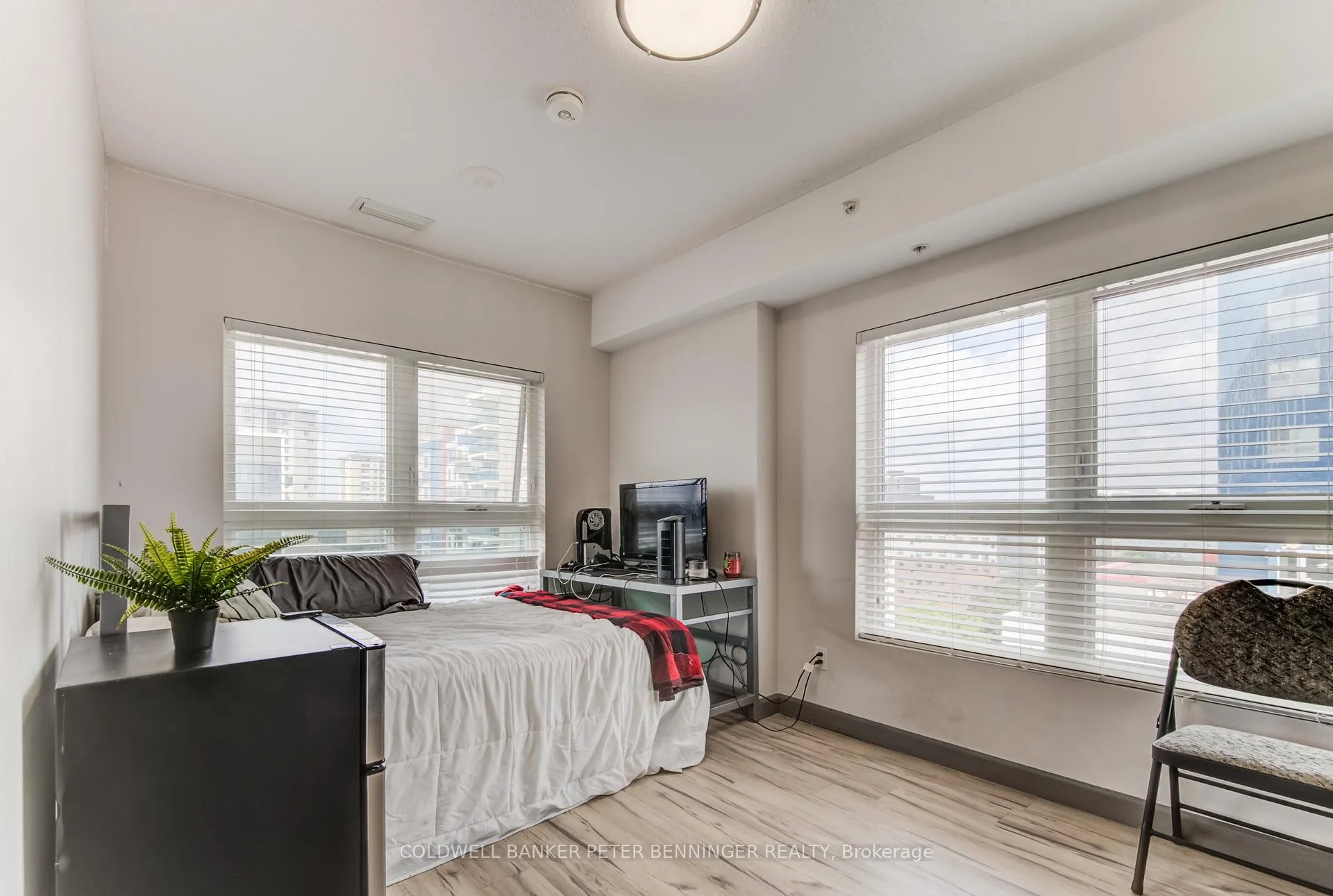 Photo 10 of Unit 1113, 258A Sunview Street, Waterloo, Beechwood/University — HOMEH