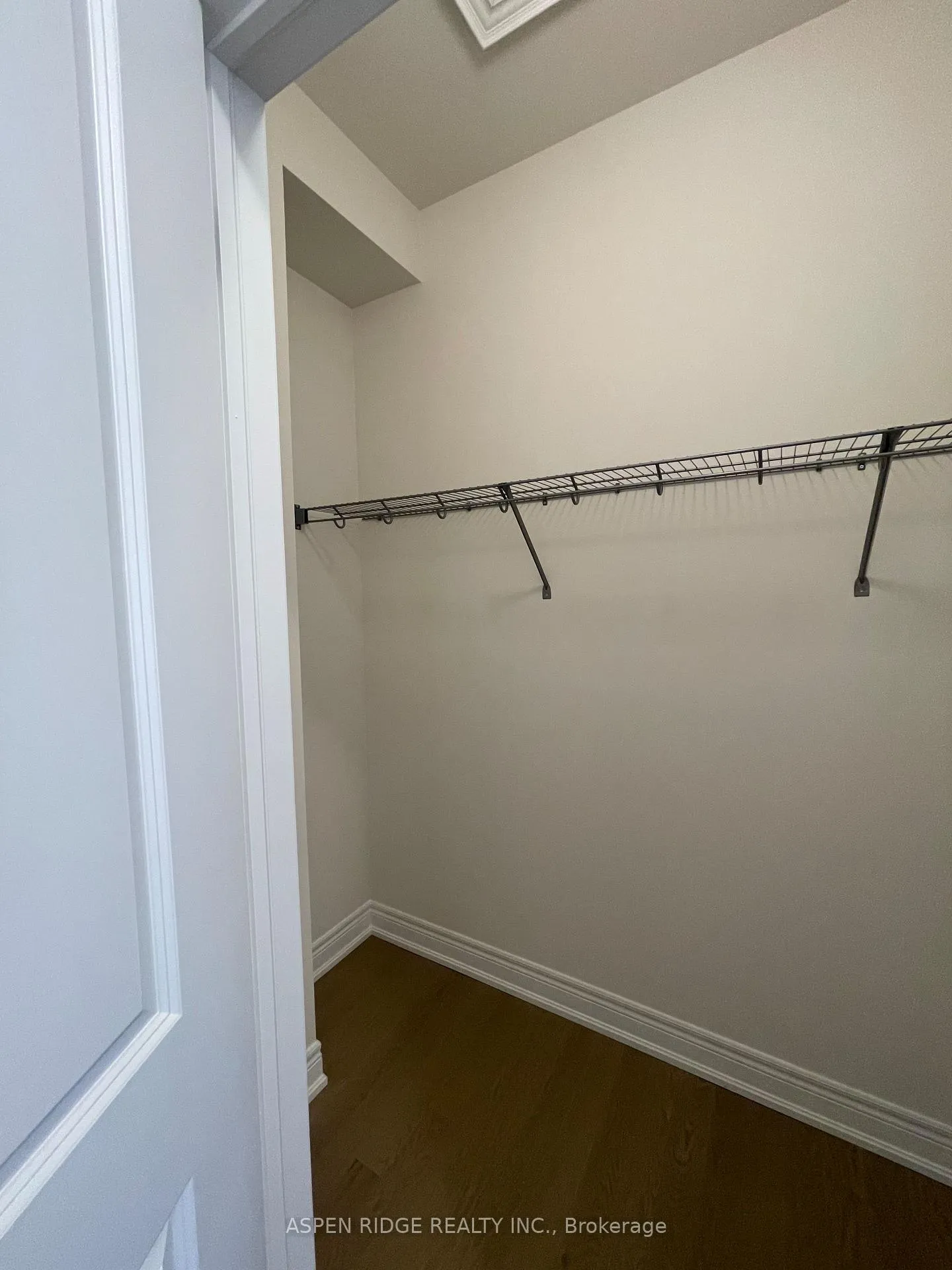Photo 14 of 529 Vine Cliff Boulevard, Markham, Rural Markham — HOMEH