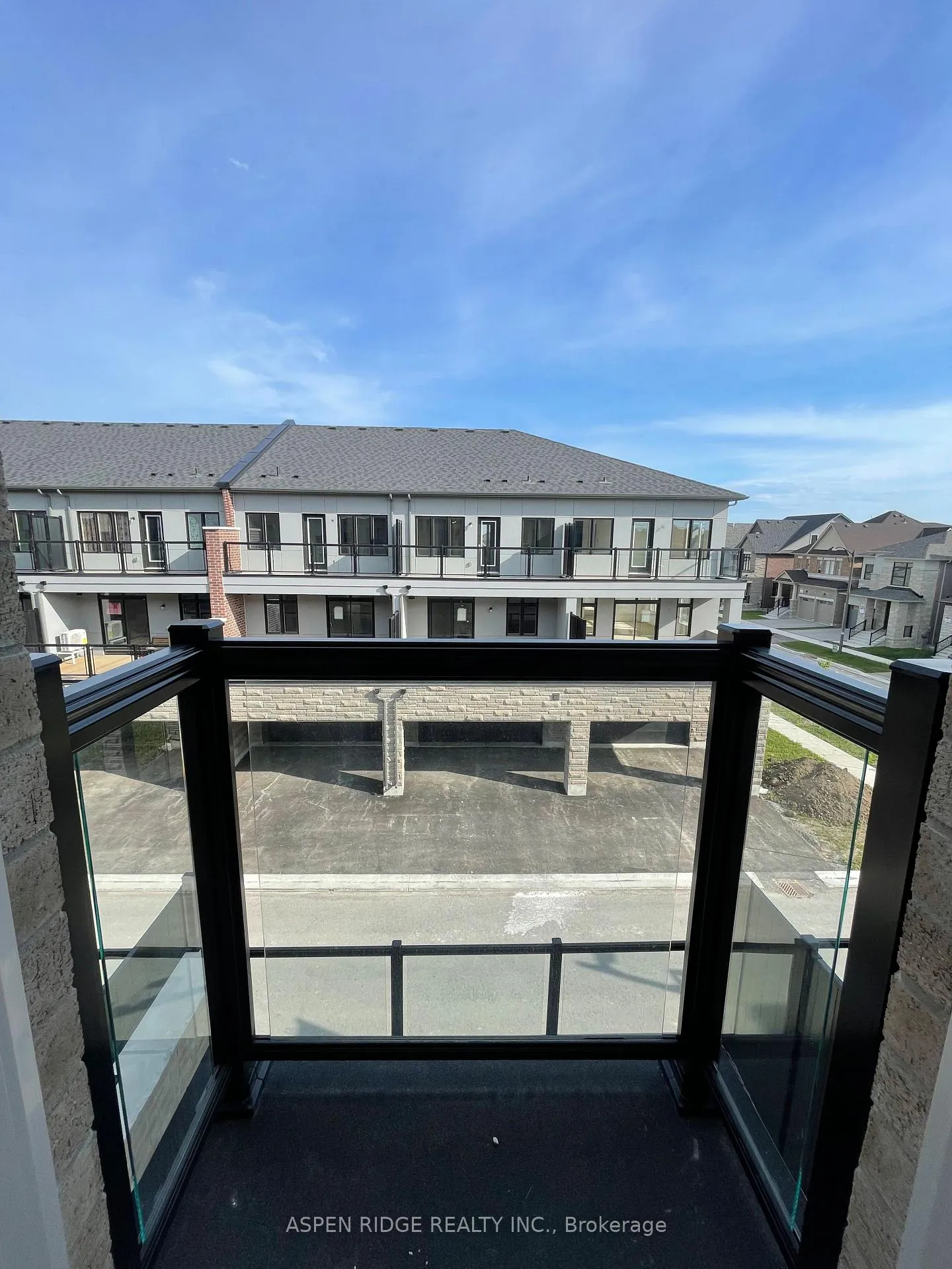 Photo 18 of 529 Vine Cliff Boulevard, Markham, Rural Markham — HOMEH