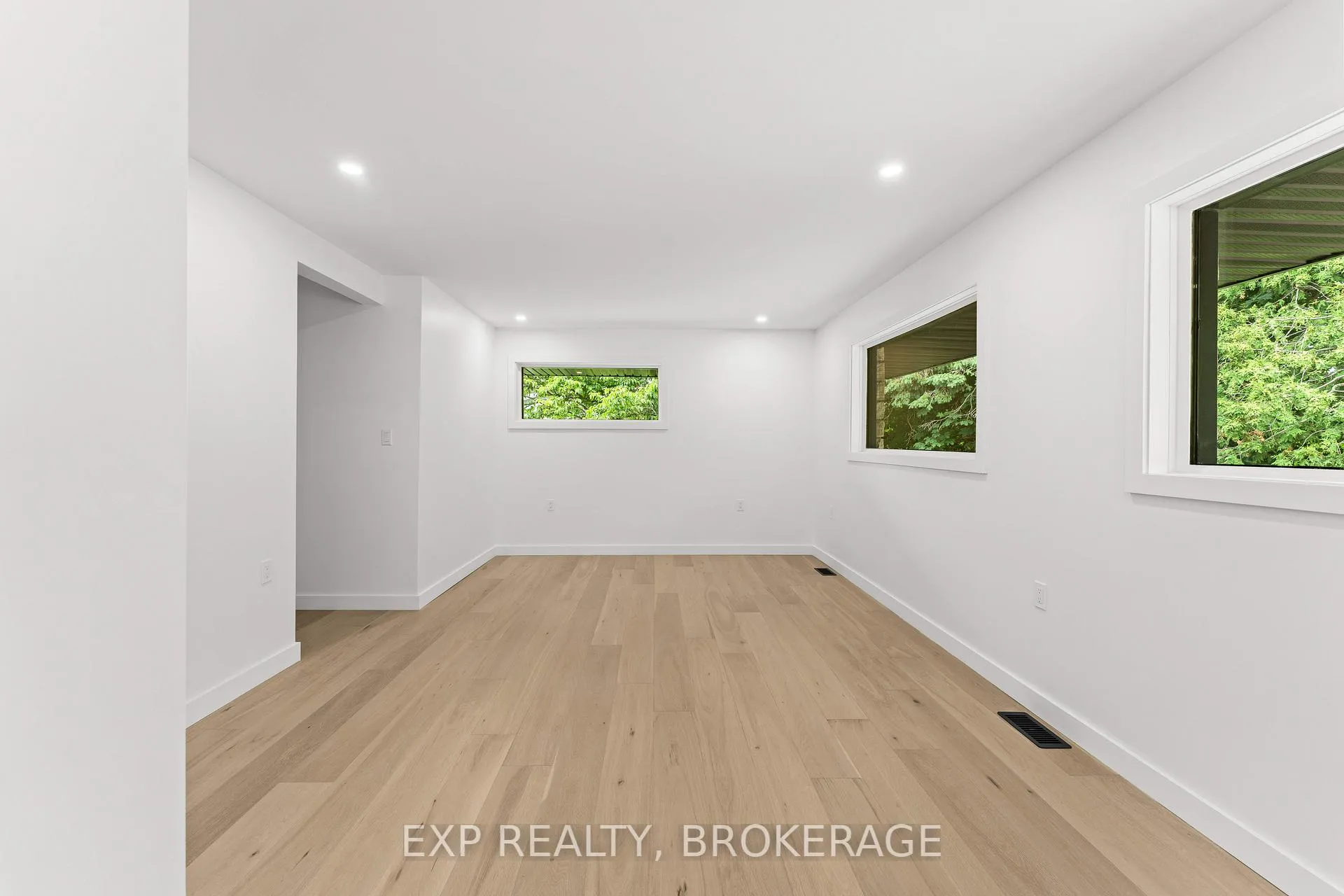 Photo 18 of 1802 Sydenham Road, Kingston, City North of 401 — HOMEH