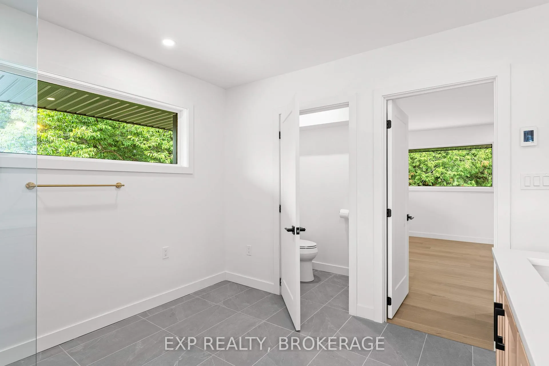 Photo 22 of 1802 Sydenham Road, Kingston, City North of 401 — HOMEH