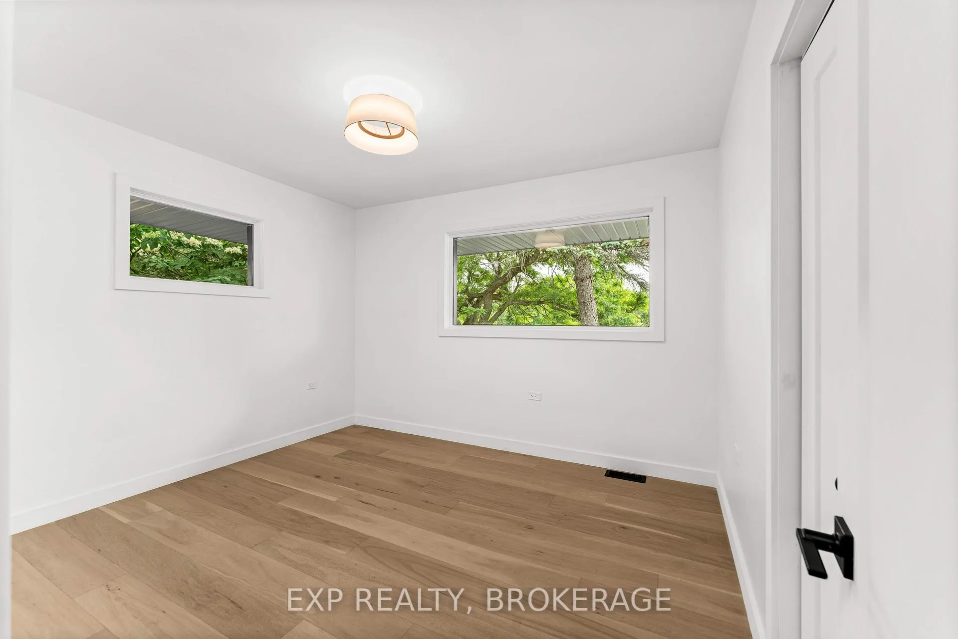Photo 25 of 1802 Sydenham Road, Kingston, City North of 401 — HOMEH