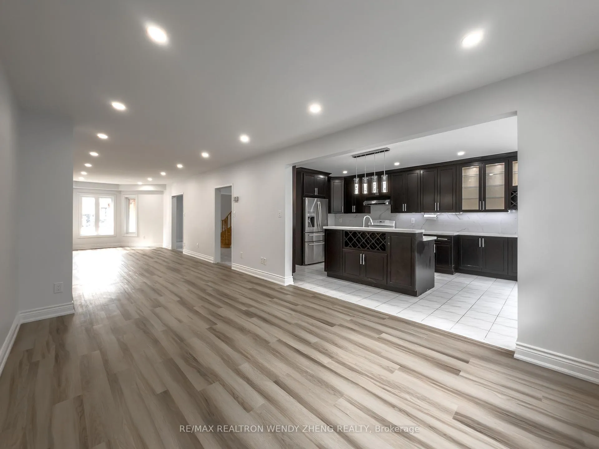 Photo 19 of 59 Springer Drive, Richmond Hill, Westbrook — HOMEH