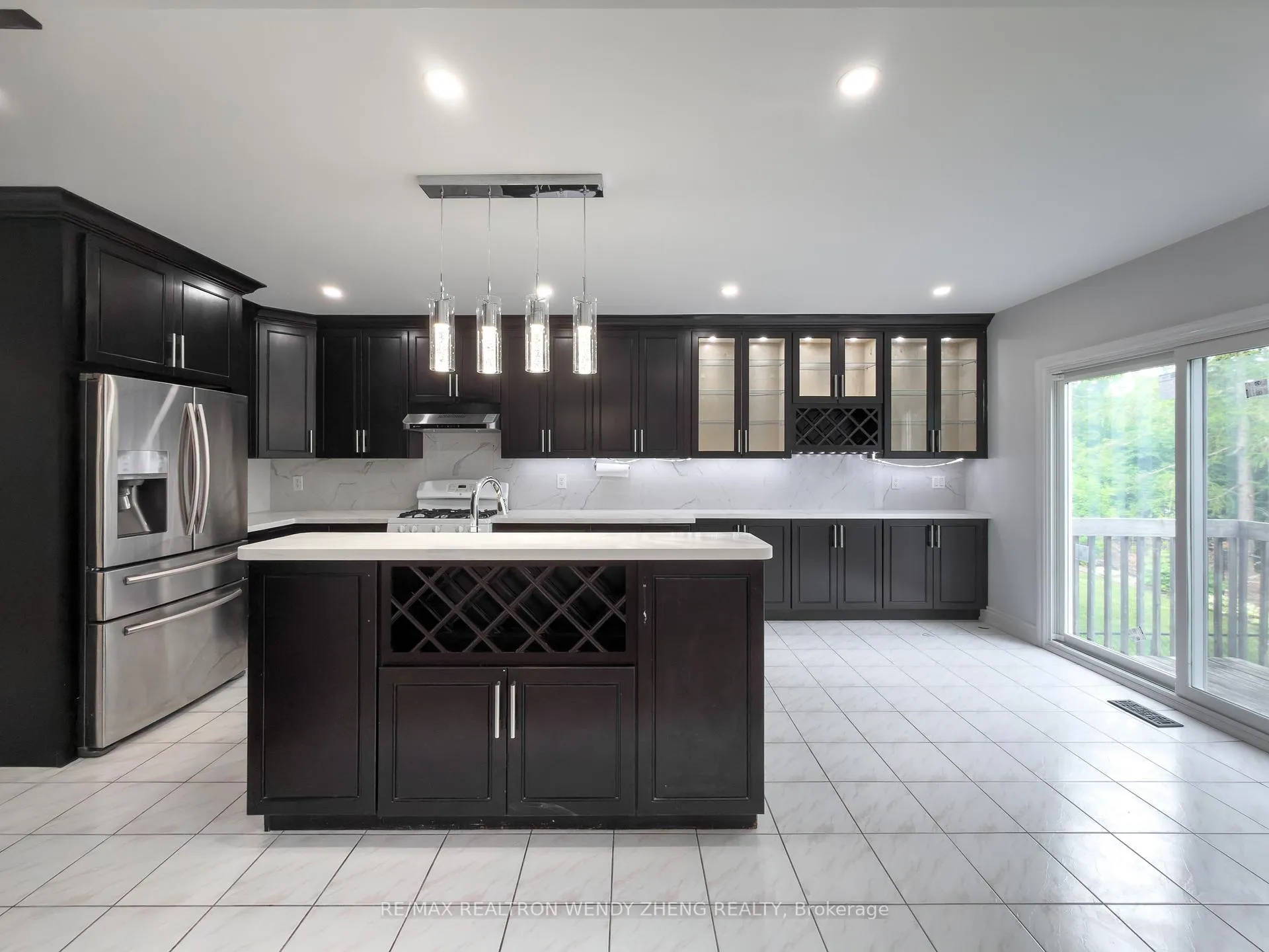 Photo 25 of 59 Springer Drive, Richmond Hill, Westbrook — HOMEH