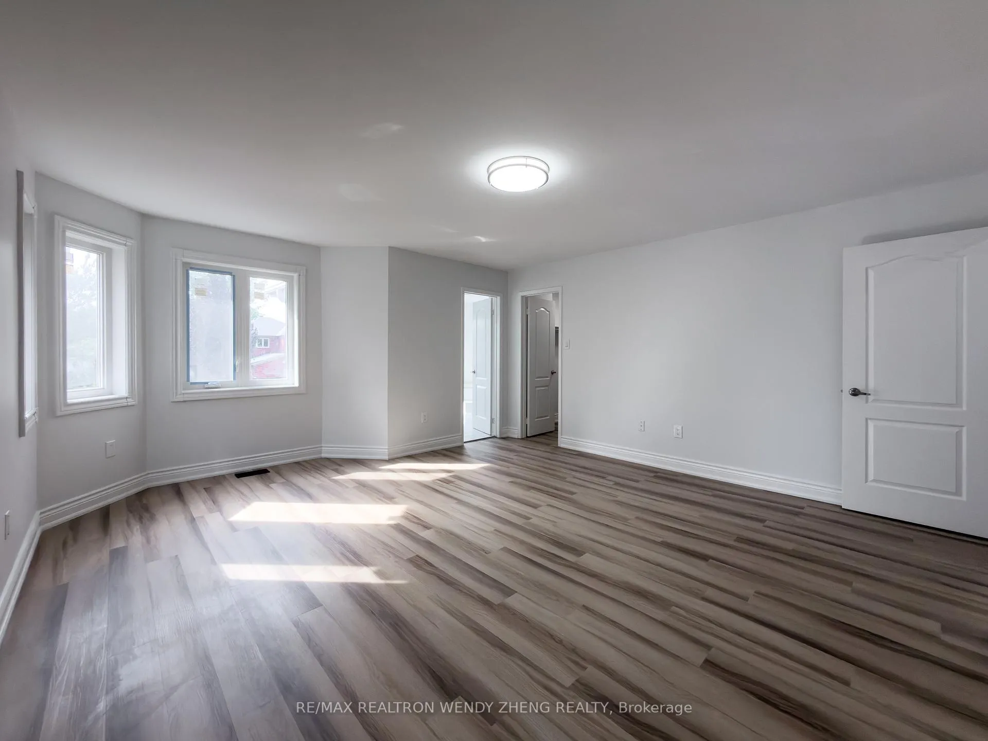Photo 30 of 59 Springer Drive, Richmond Hill, Westbrook — HOMEH