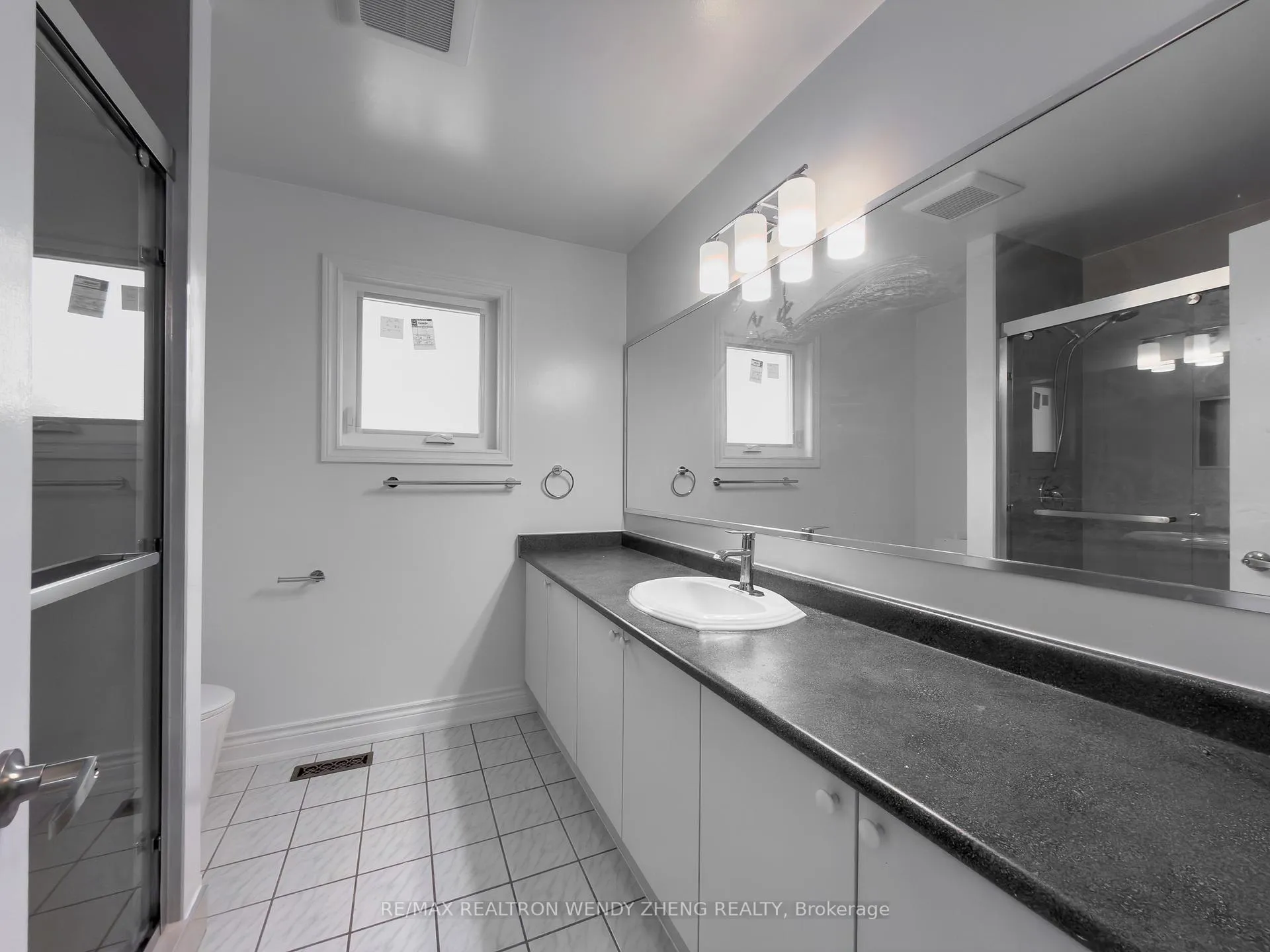 Photo 34 of 59 Springer Drive, Richmond Hill, Westbrook — HOMEH