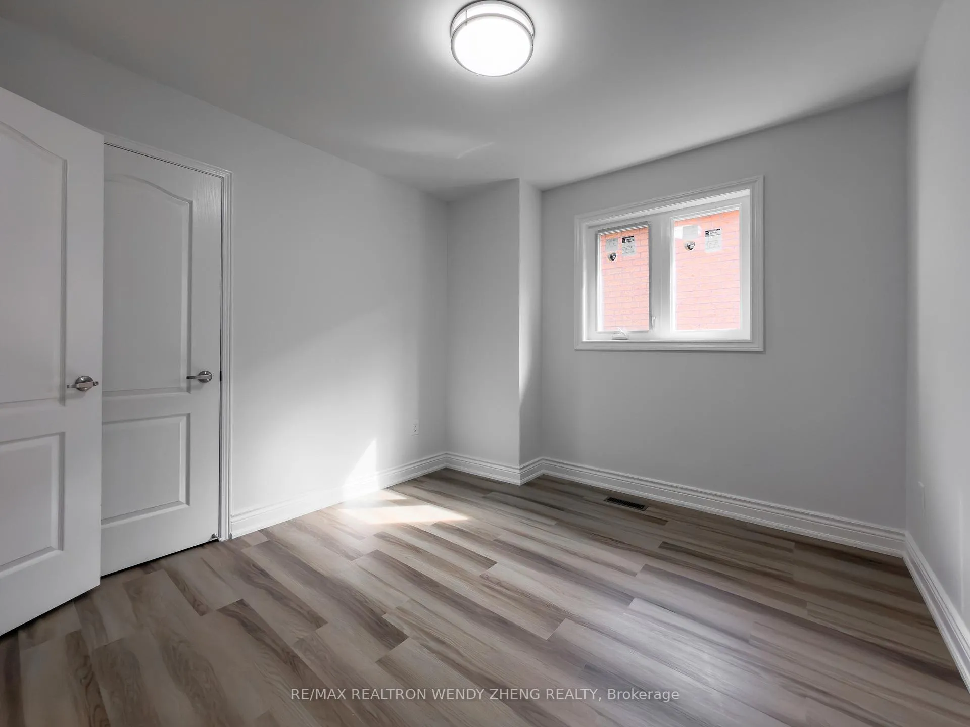 Photo 36 of 59 Springer Drive, Richmond Hill, Westbrook — HOMEH