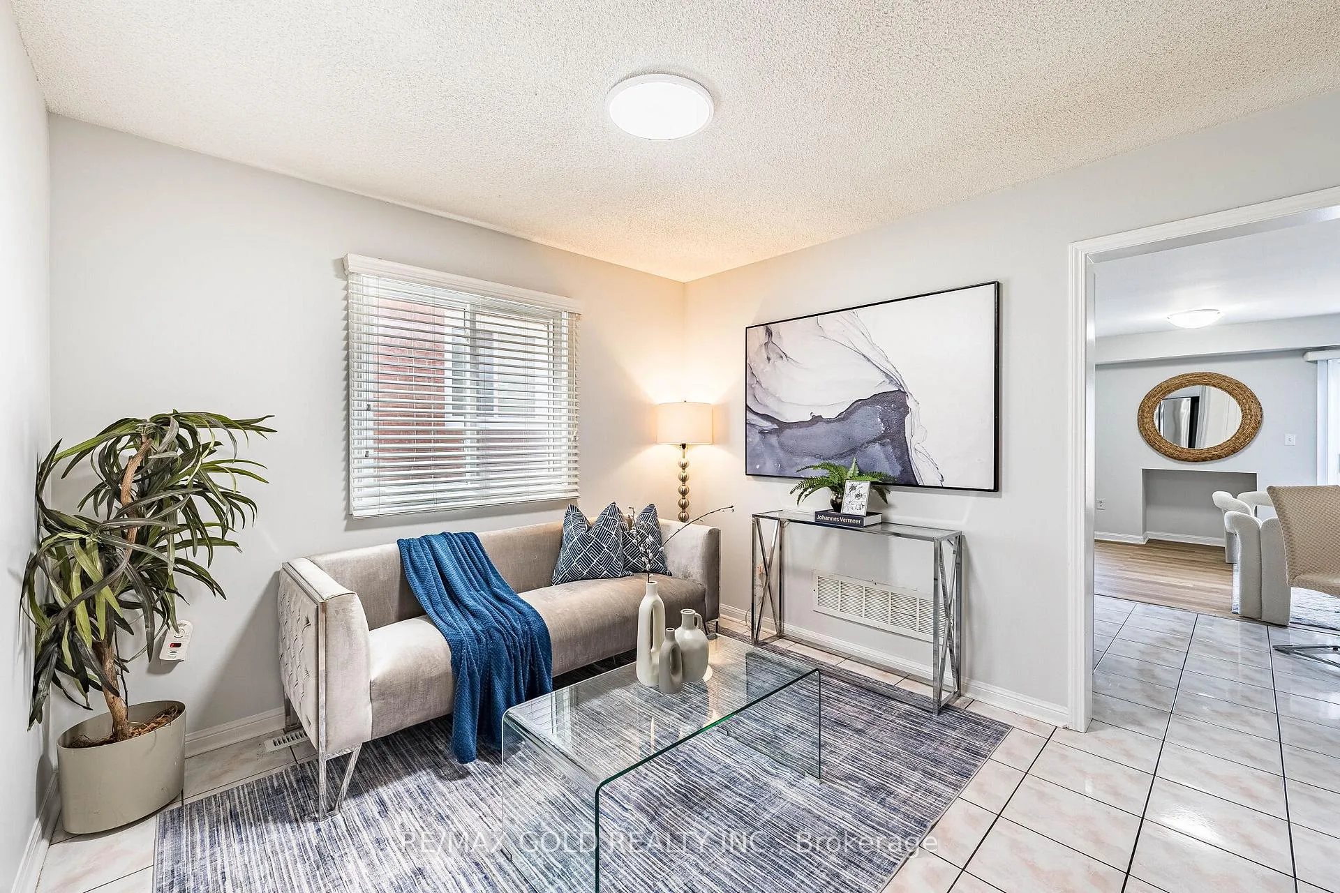 Photo 4 of 65 Mount Ranier Crescent, Brampton, Sandringham-Wellington — HOMEH