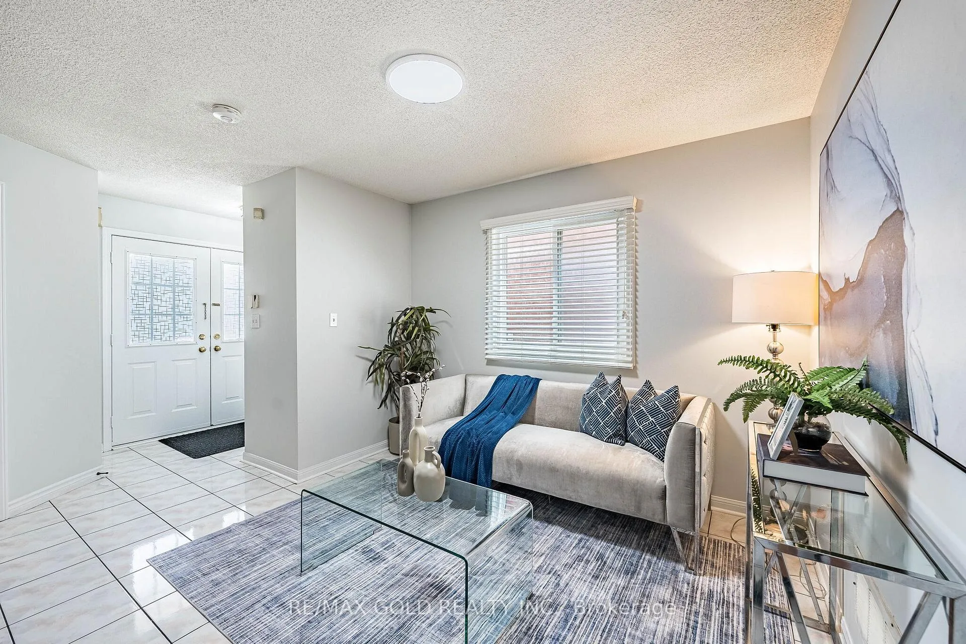 Photo 5 of 65 Mount Ranier Crescent, Brampton, Sandringham-Wellington — HOMEH