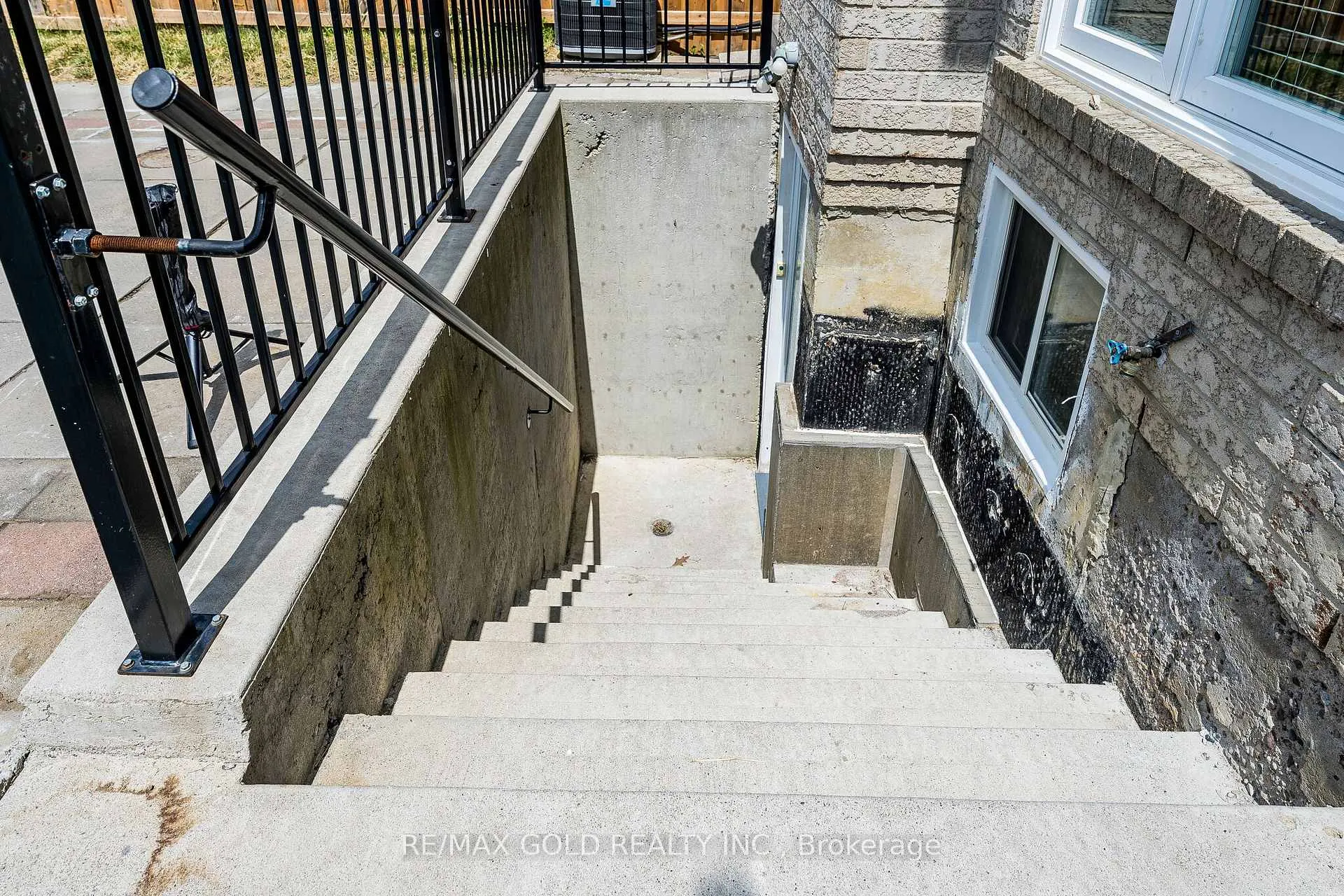 Photo 29 of 65 Mount Ranier Crescent, Brampton, Sandringham-Wellington — HOMEH