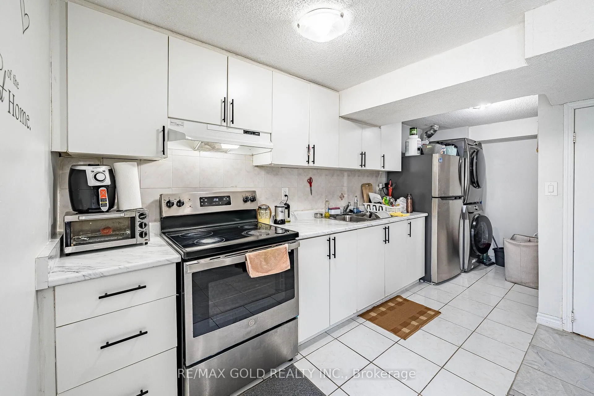 Photo 33 of 65 Mount Ranier Crescent, Brampton, Sandringham-Wellington — HOMEH