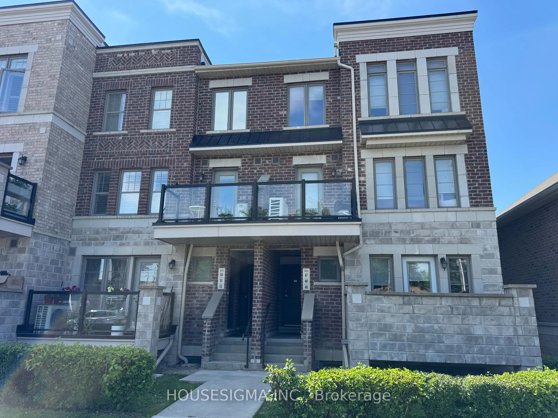 Front of Unit 47, 2315 Sheppard Avenue W